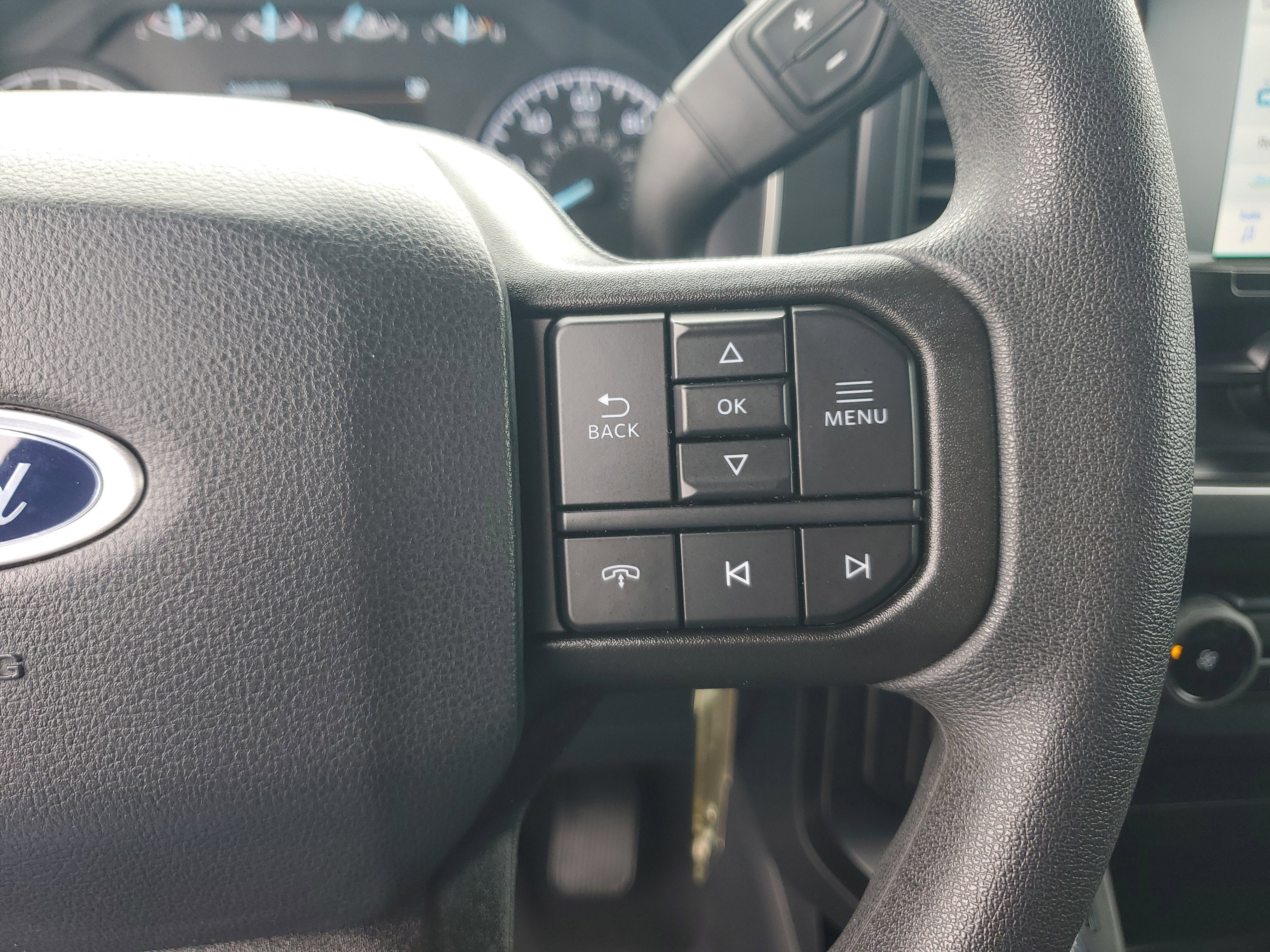 2023 Ford F-150 XL 4WD