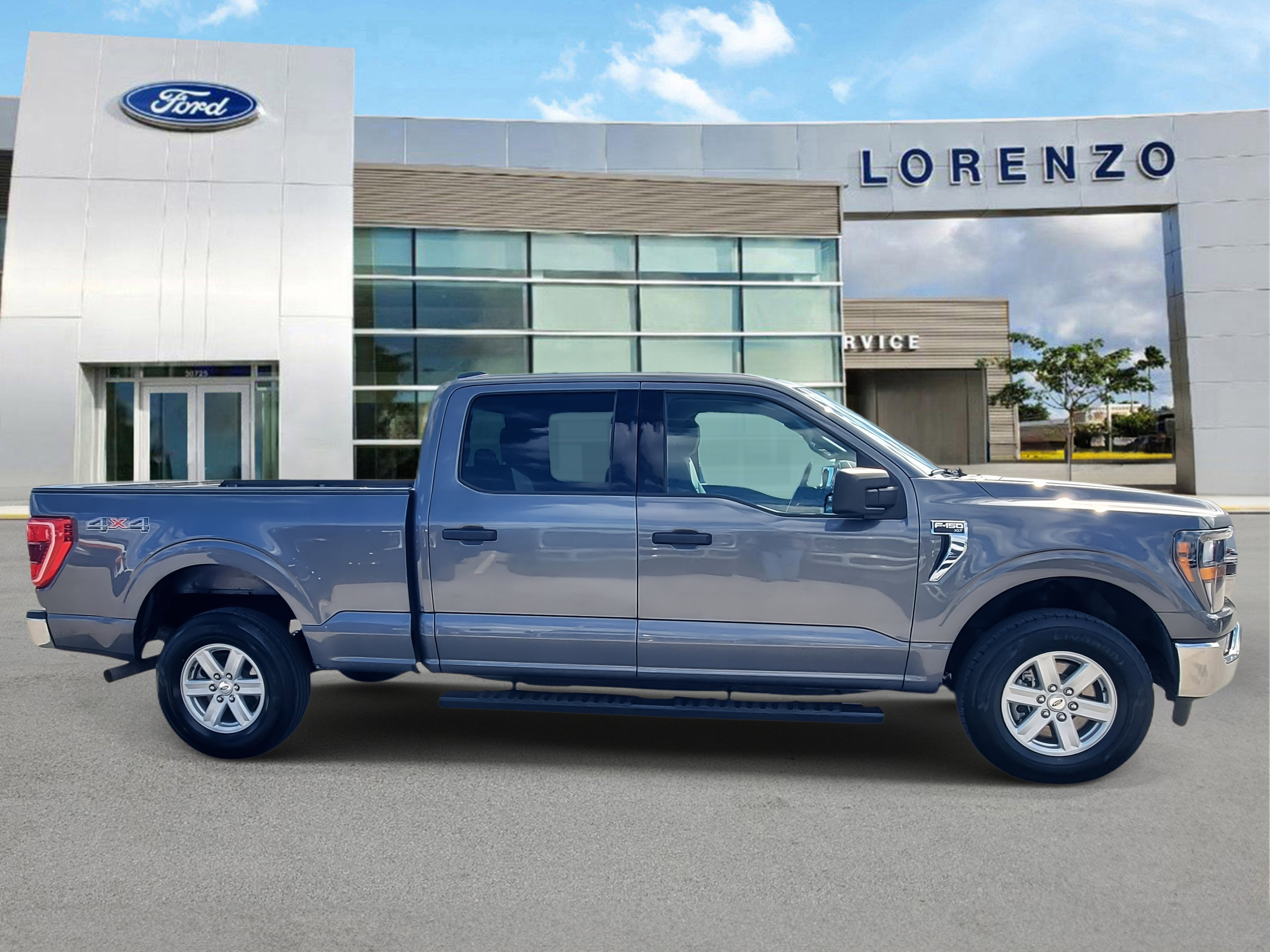 2023 Ford F-150 XLT 4WD