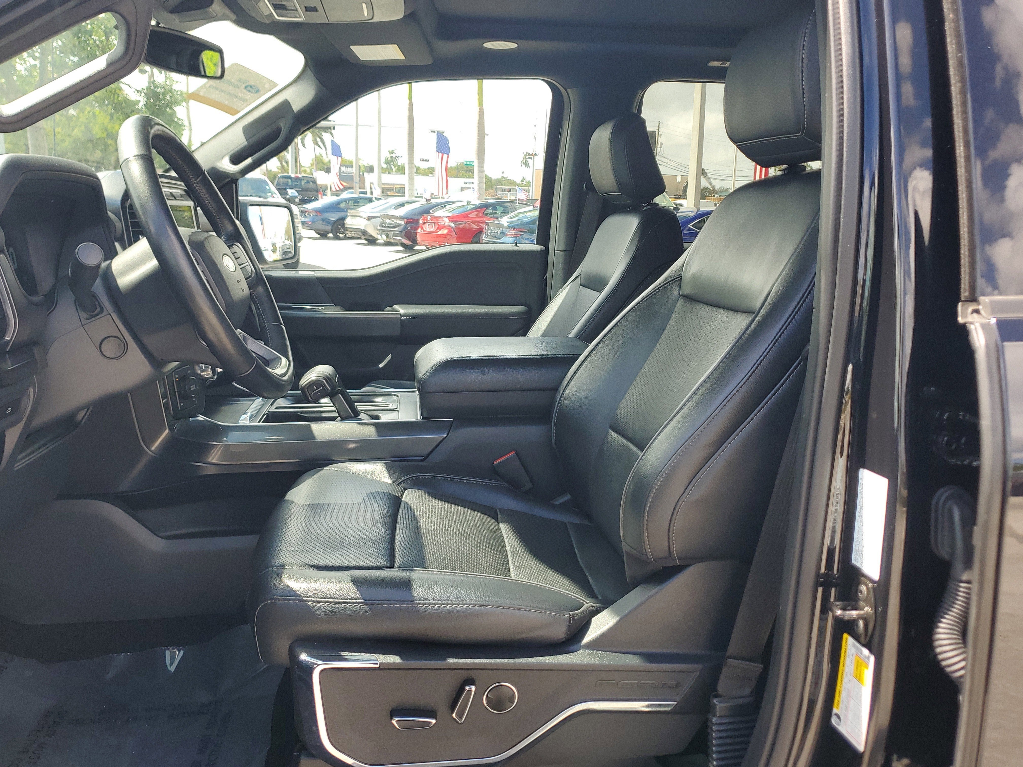 2023 Ford F-150 LARIAT 4WD