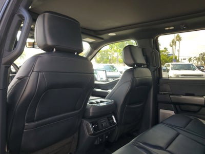 2023 Ford F-150 LARIAT 4WD