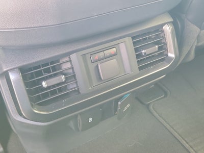 2023 Ford F-150 LARIAT 4WD