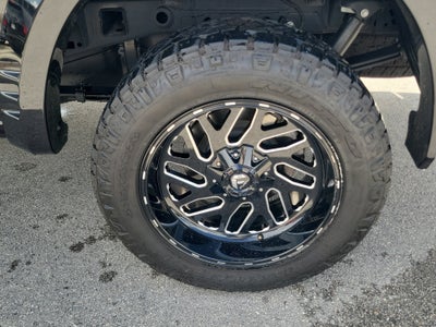 2023 Ford F-150 LARIAT 4WD