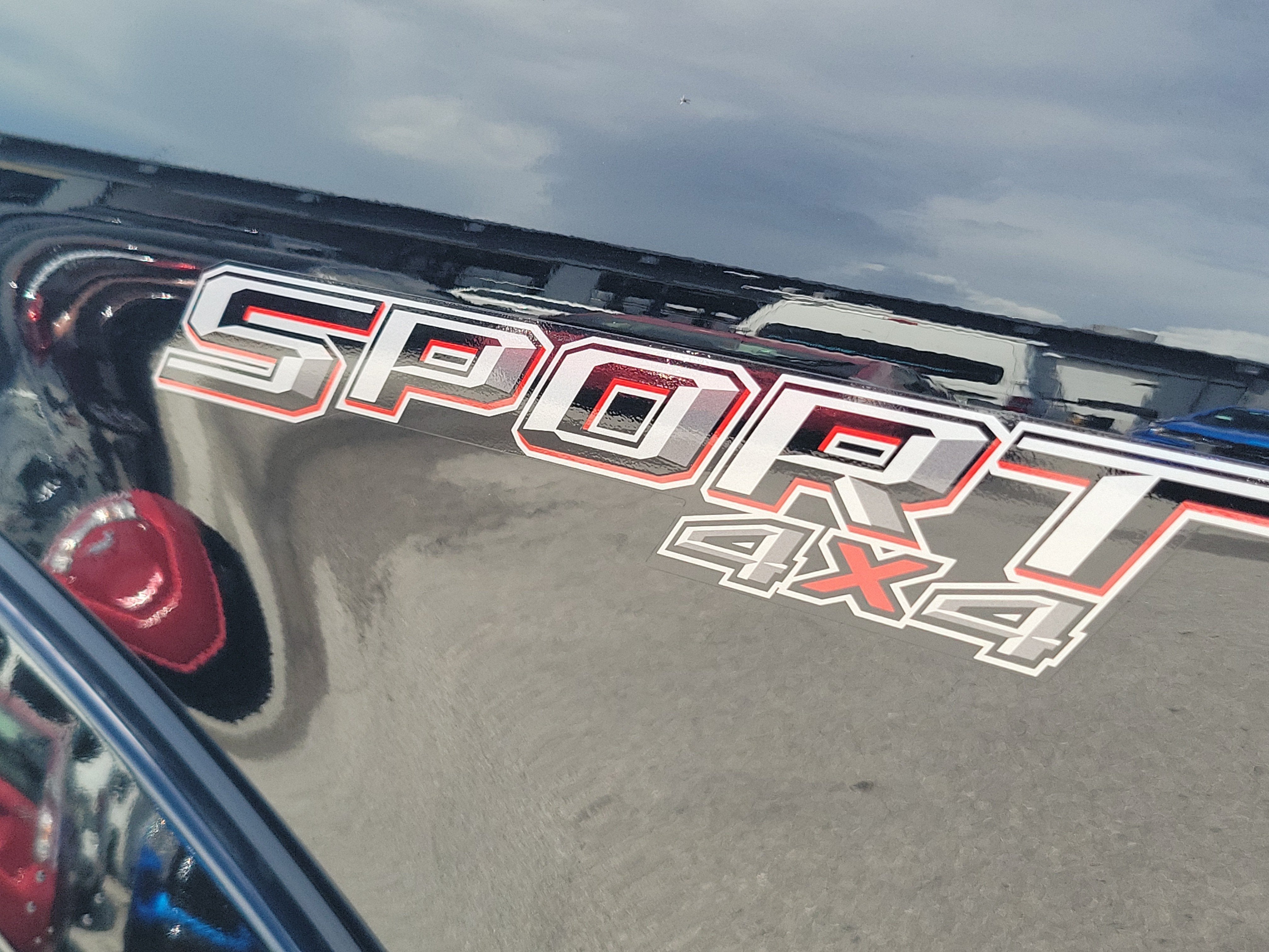 2023 Ford F-150 LARIAT 4WD