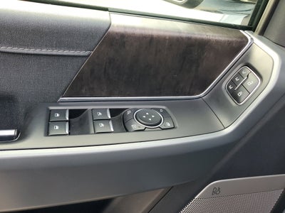 2023 Ford F-150 LARIAT 4WD