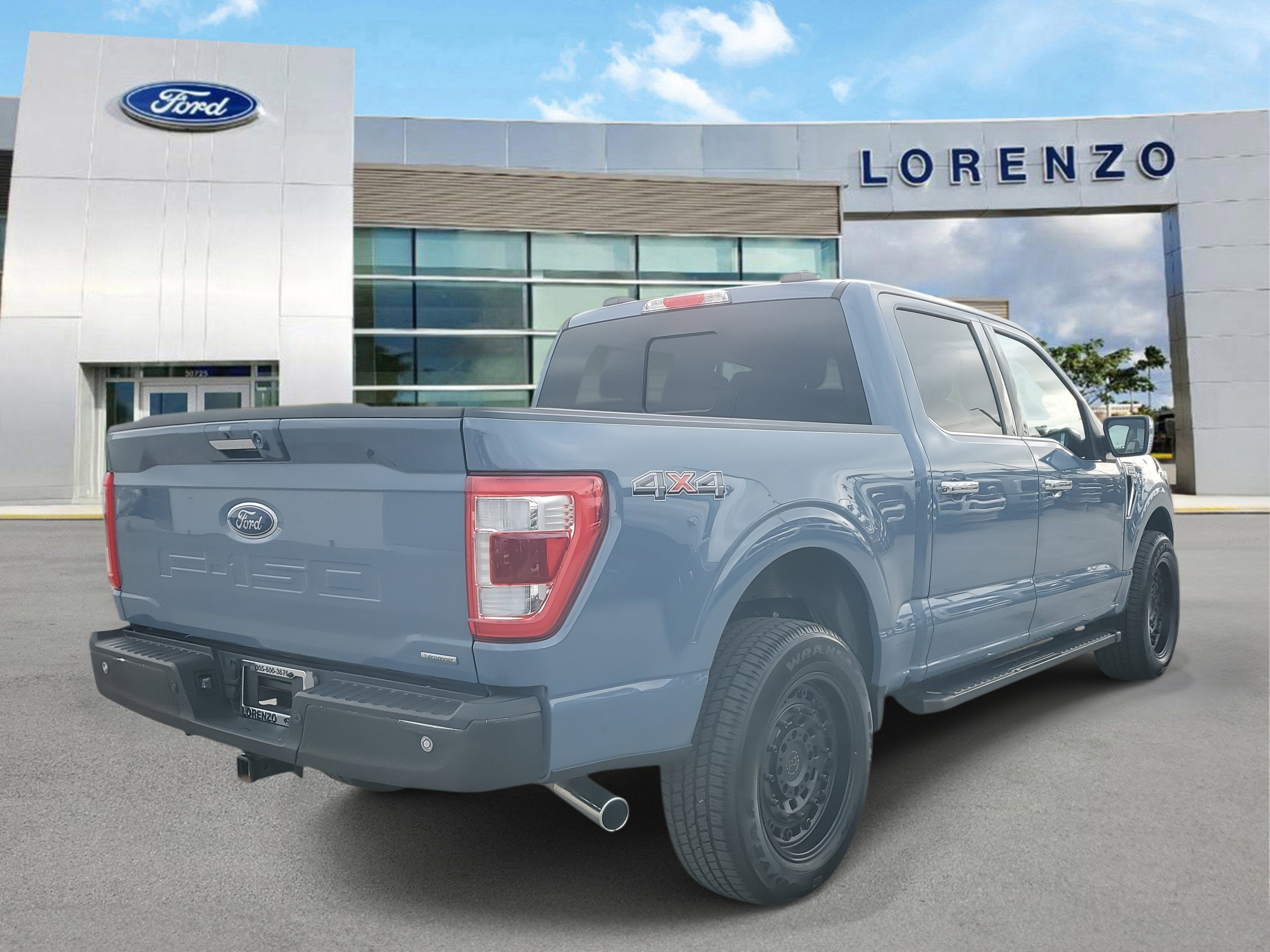 2023 Ford F-150 LARIAT 4WD