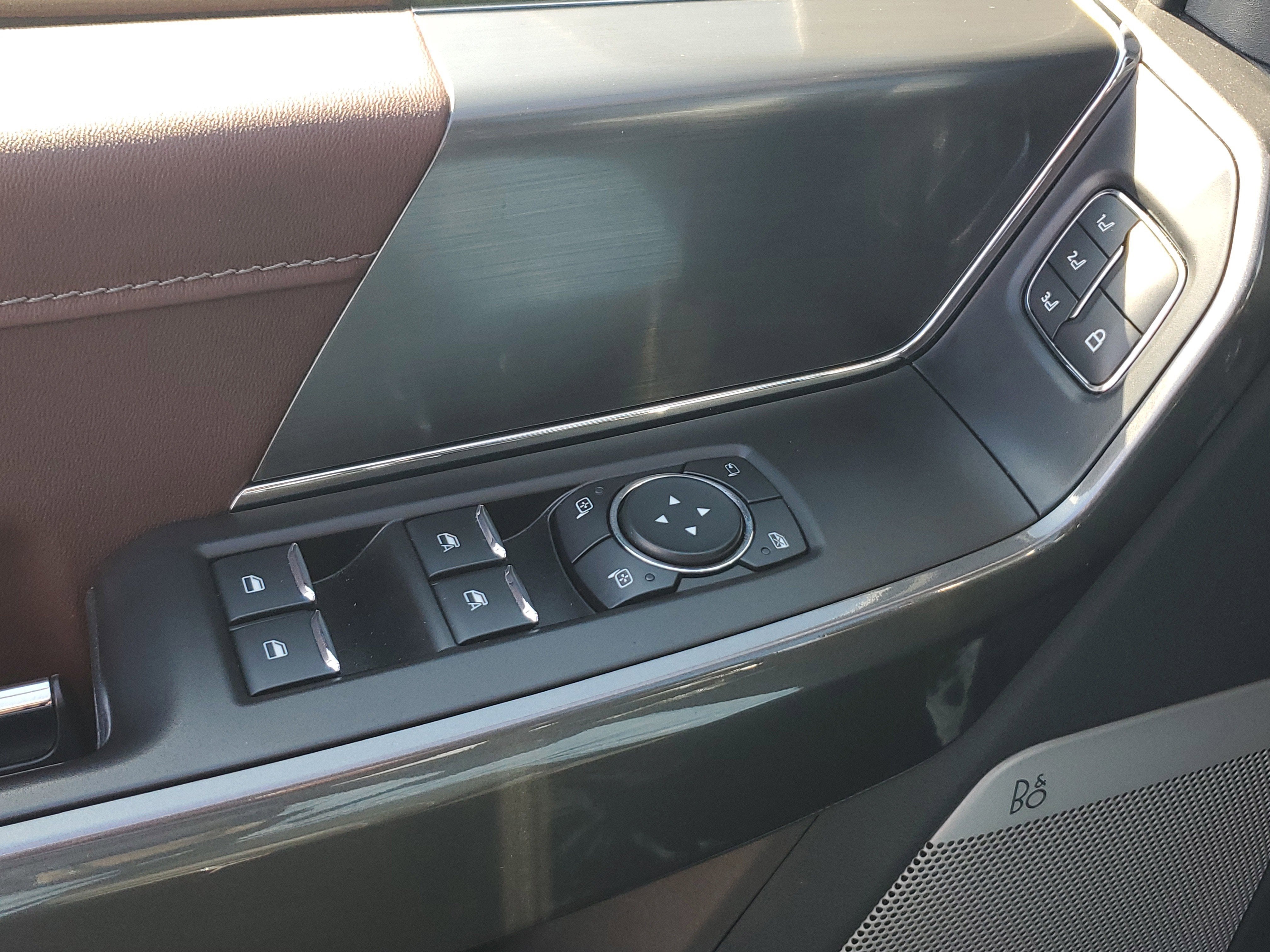 2022 Ford F-150 LARIAT 4WD