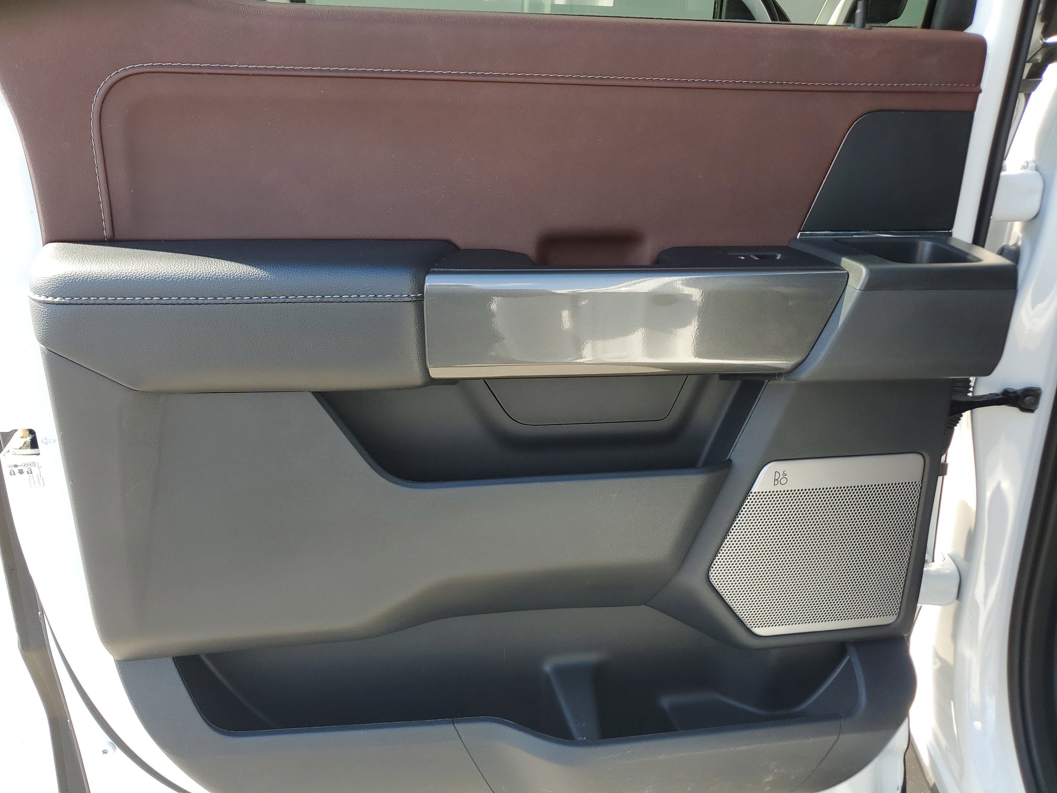 2022 Ford F-150 LARIAT 4WD