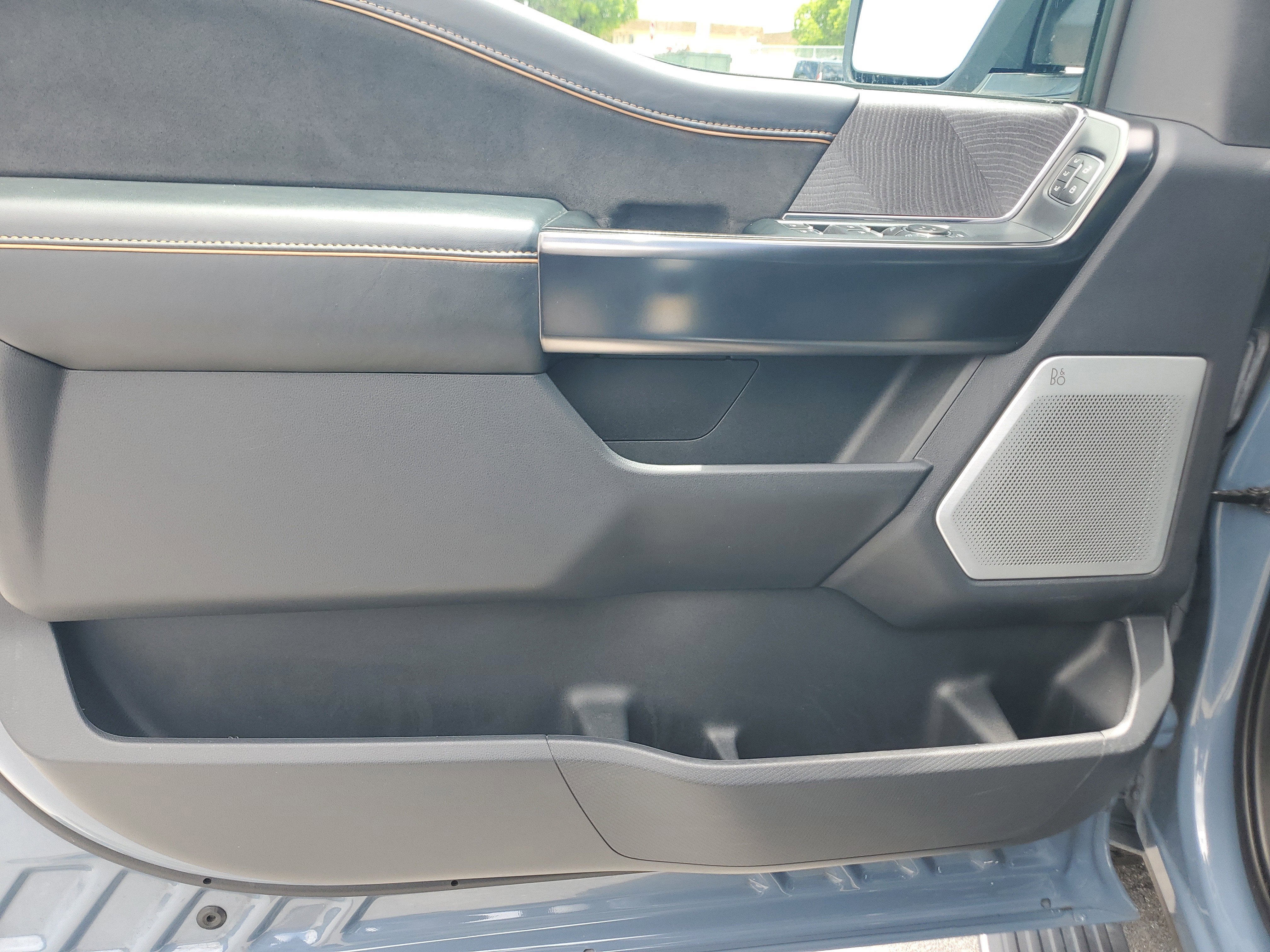 2023 Ford F-150 Platinum 4WD