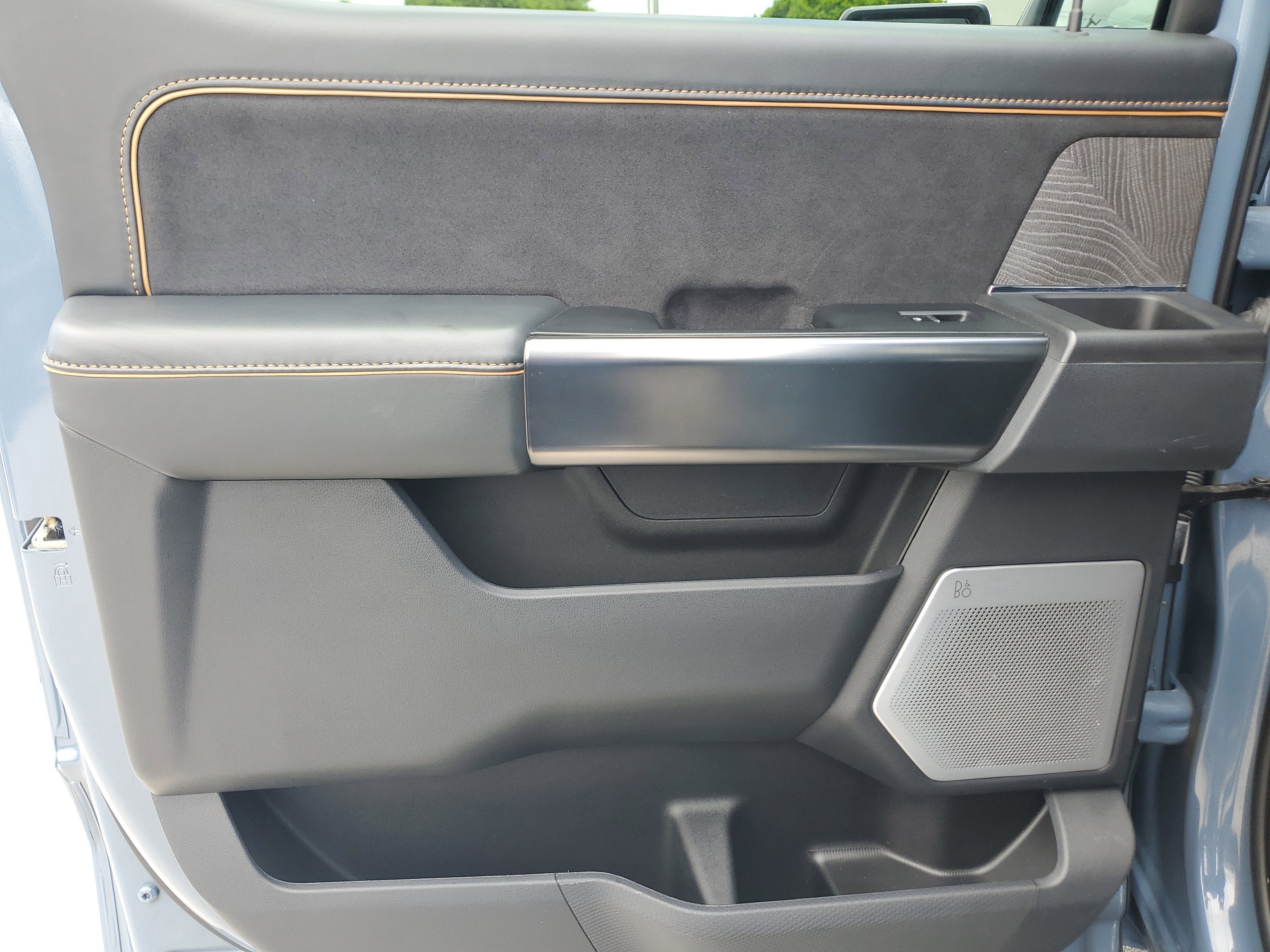 2023 Ford F-150 Platinum 4WD