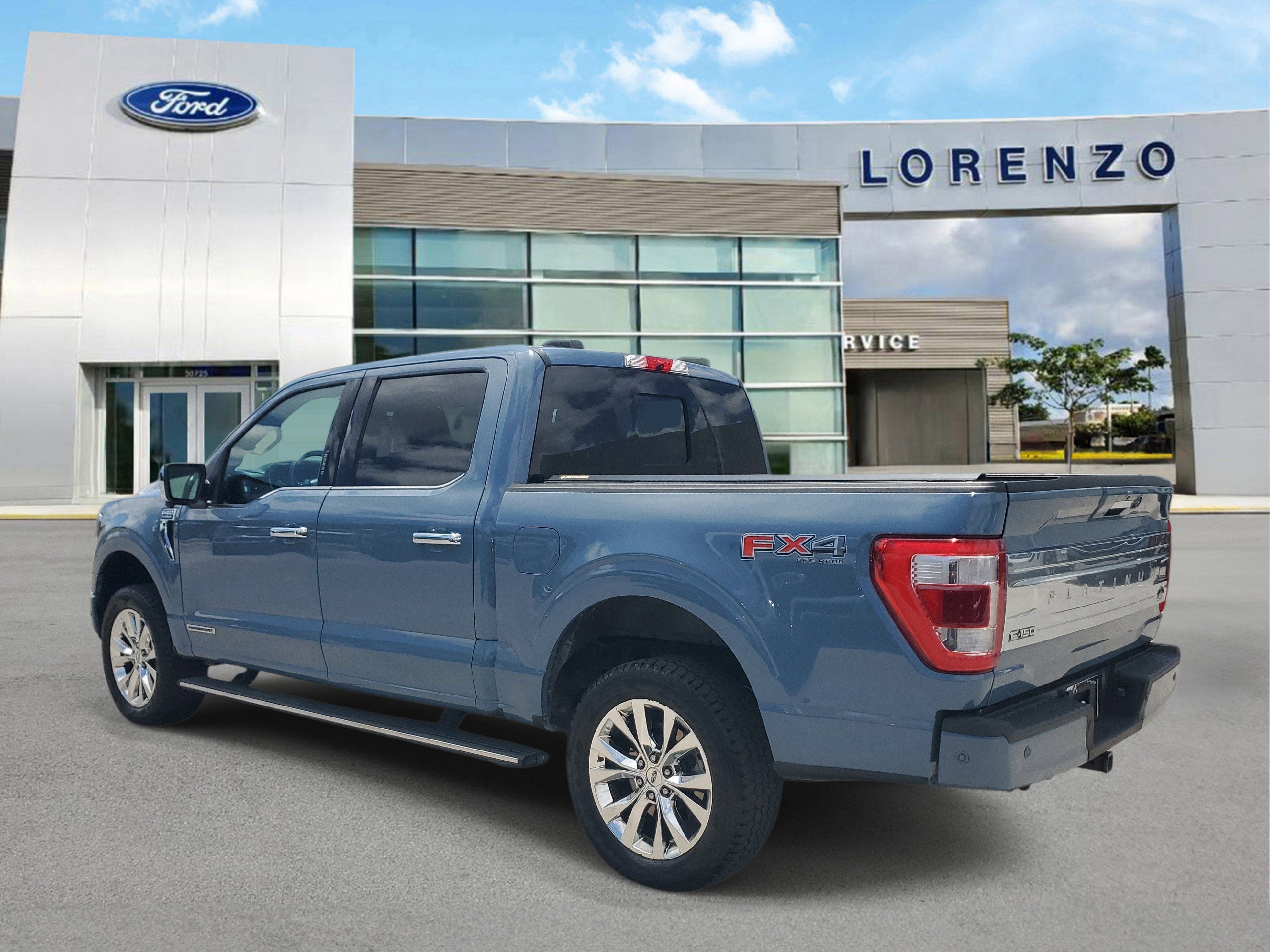 2023 Ford F-150 Platinum 4WD