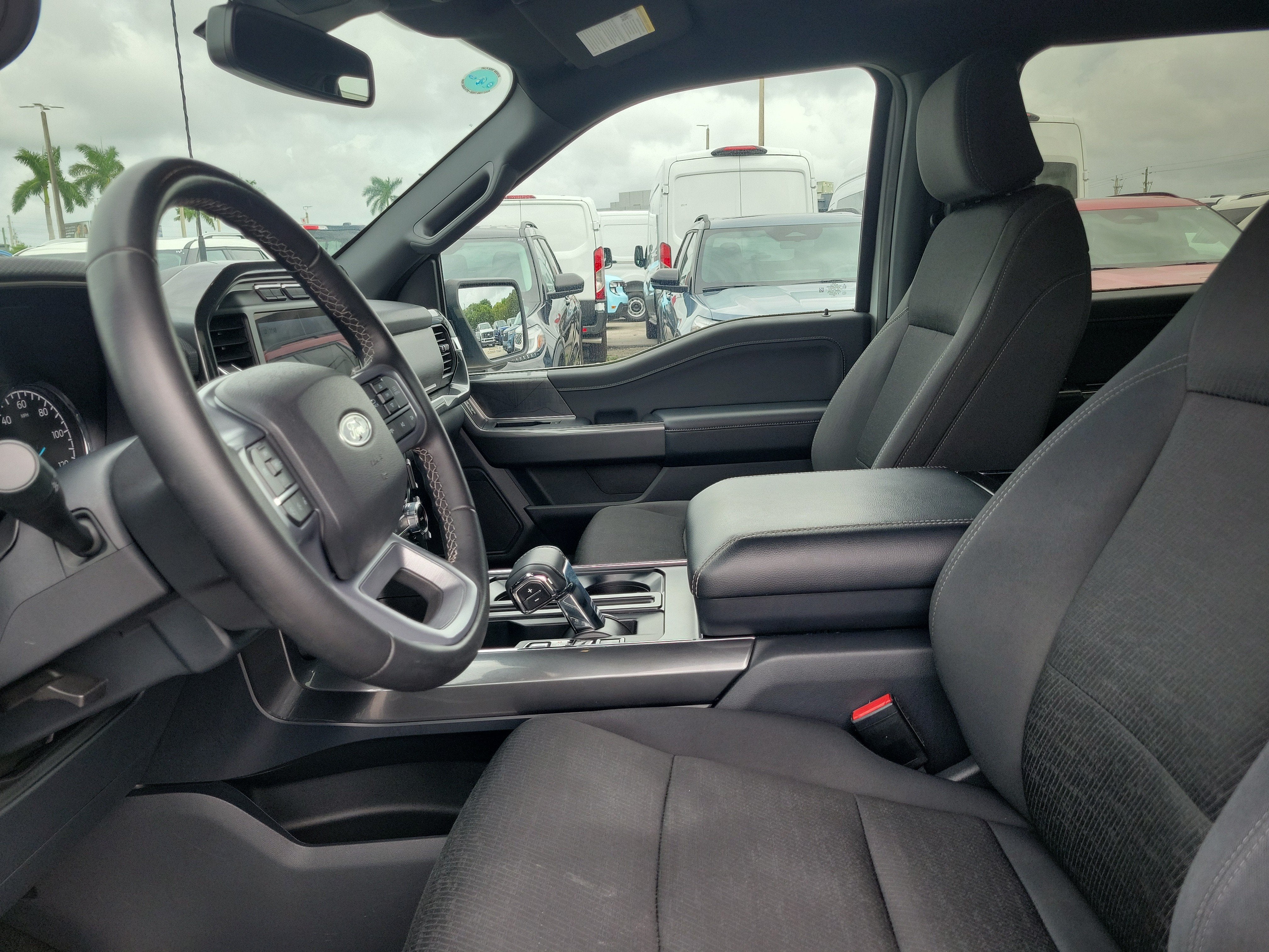 2023 Ford F-150 XLT 4WD