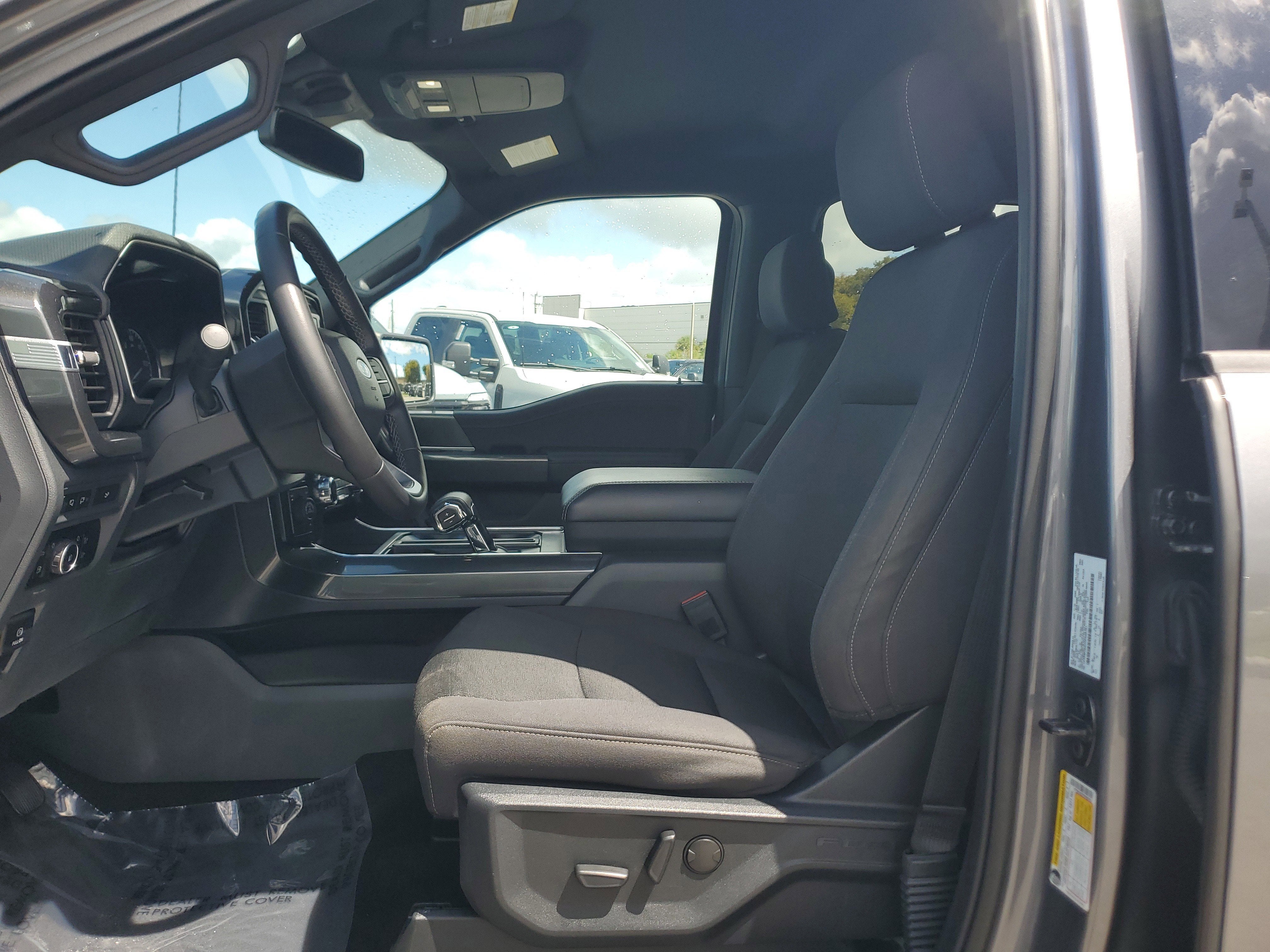 2023 Ford F-150 XLT 4WD