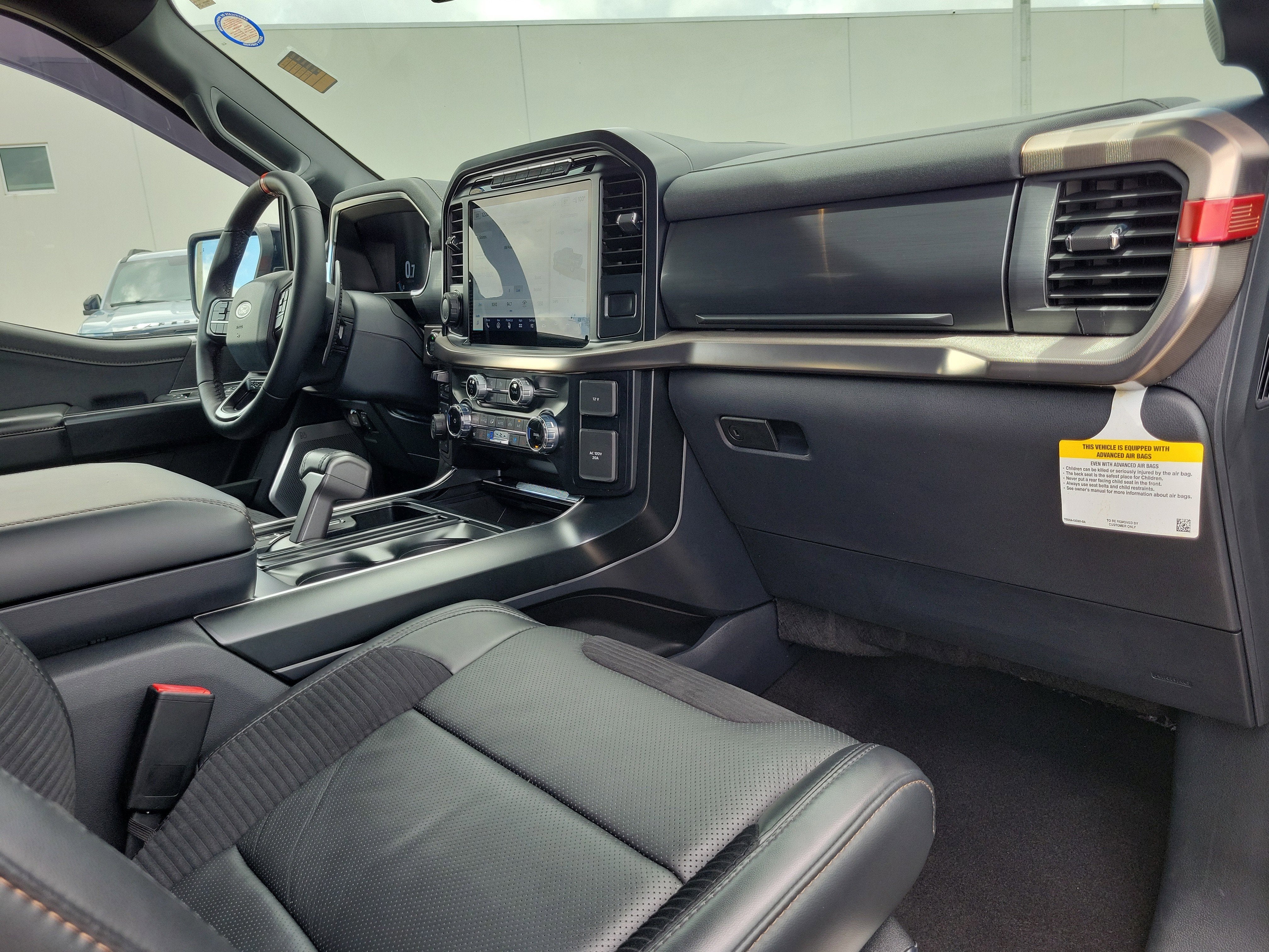 2023 Ford F-150 Raptor 4WD