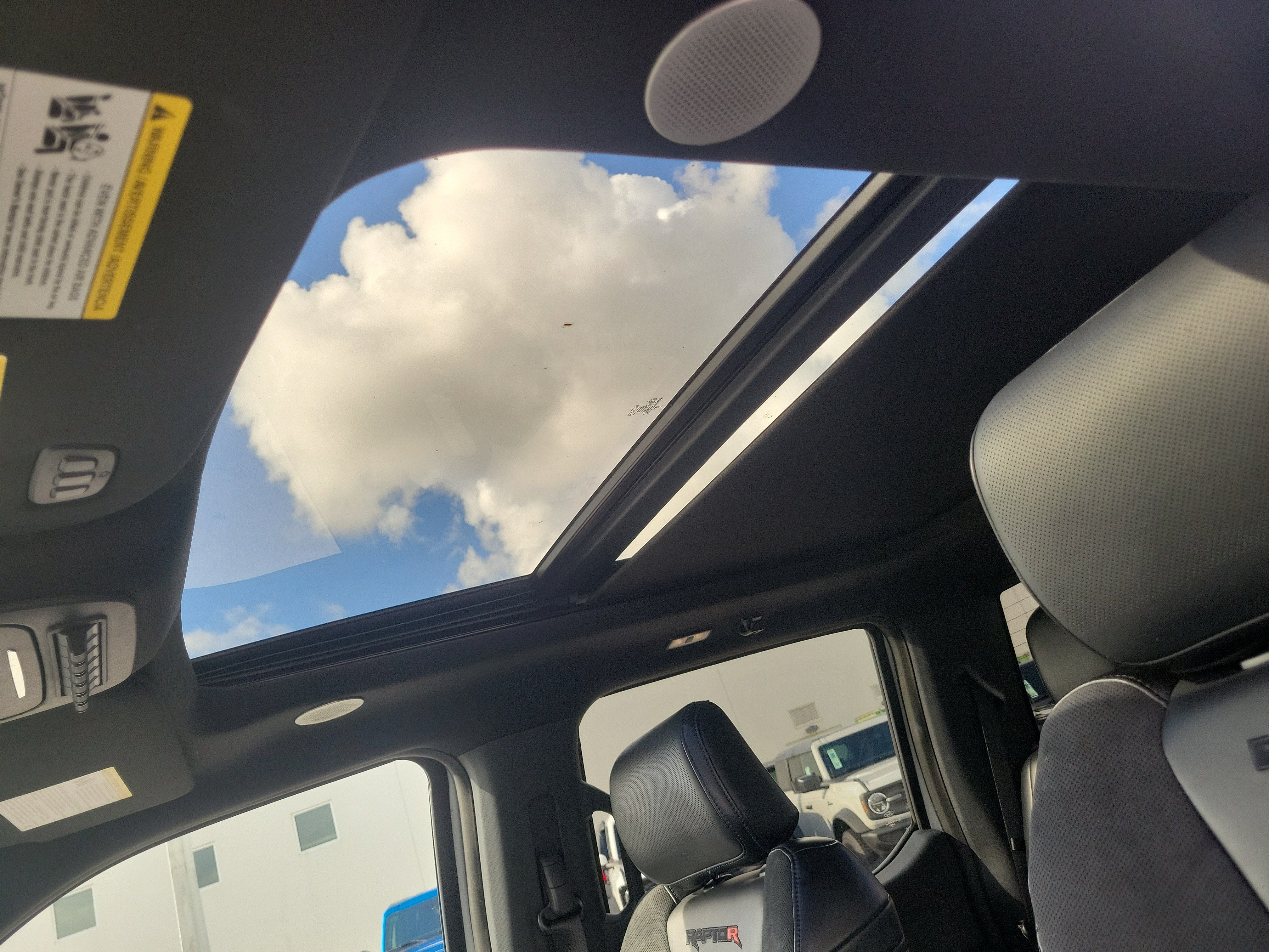 2023 Ford F-150 Raptor 4WD