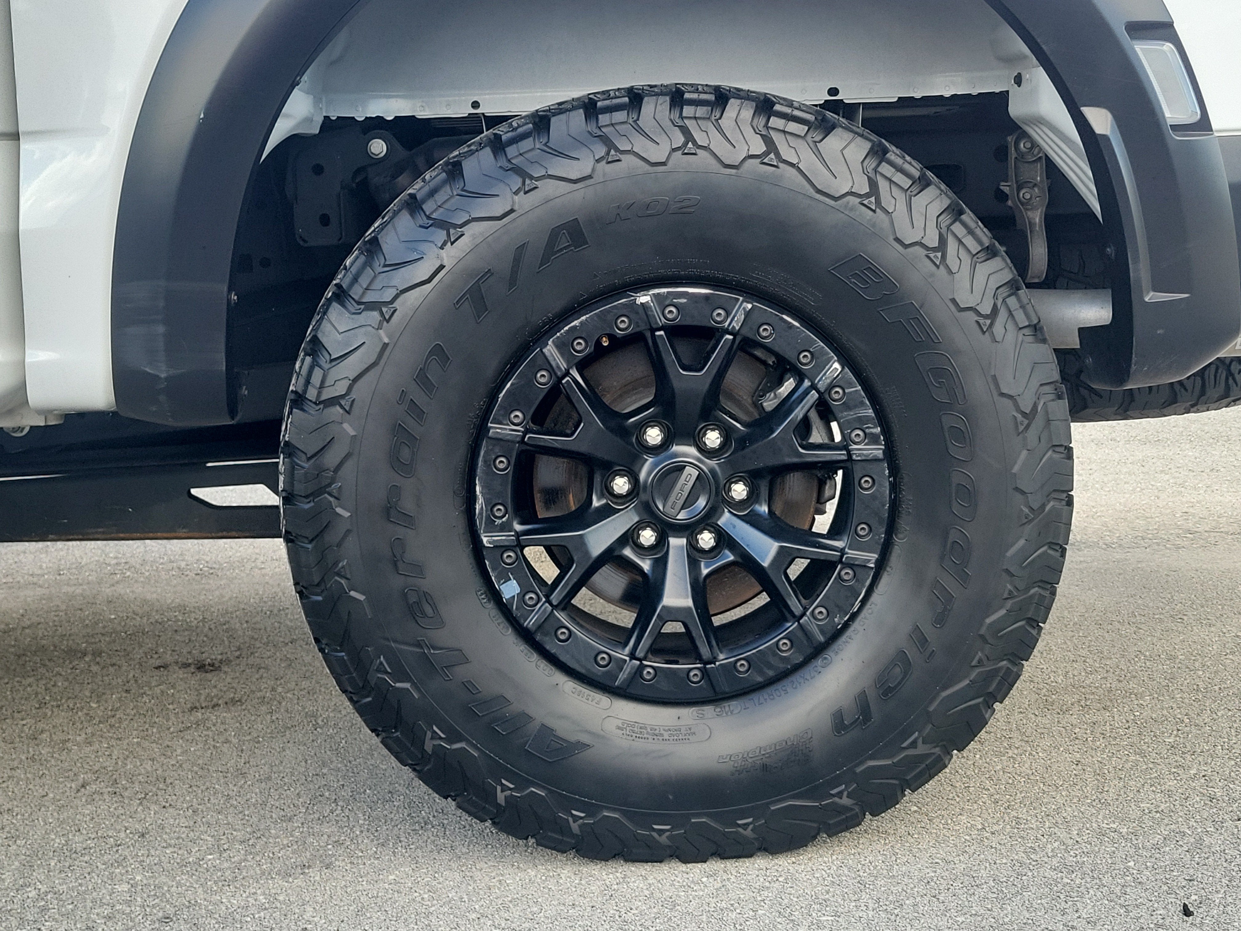 2023 Ford F-150 Raptor 4WD