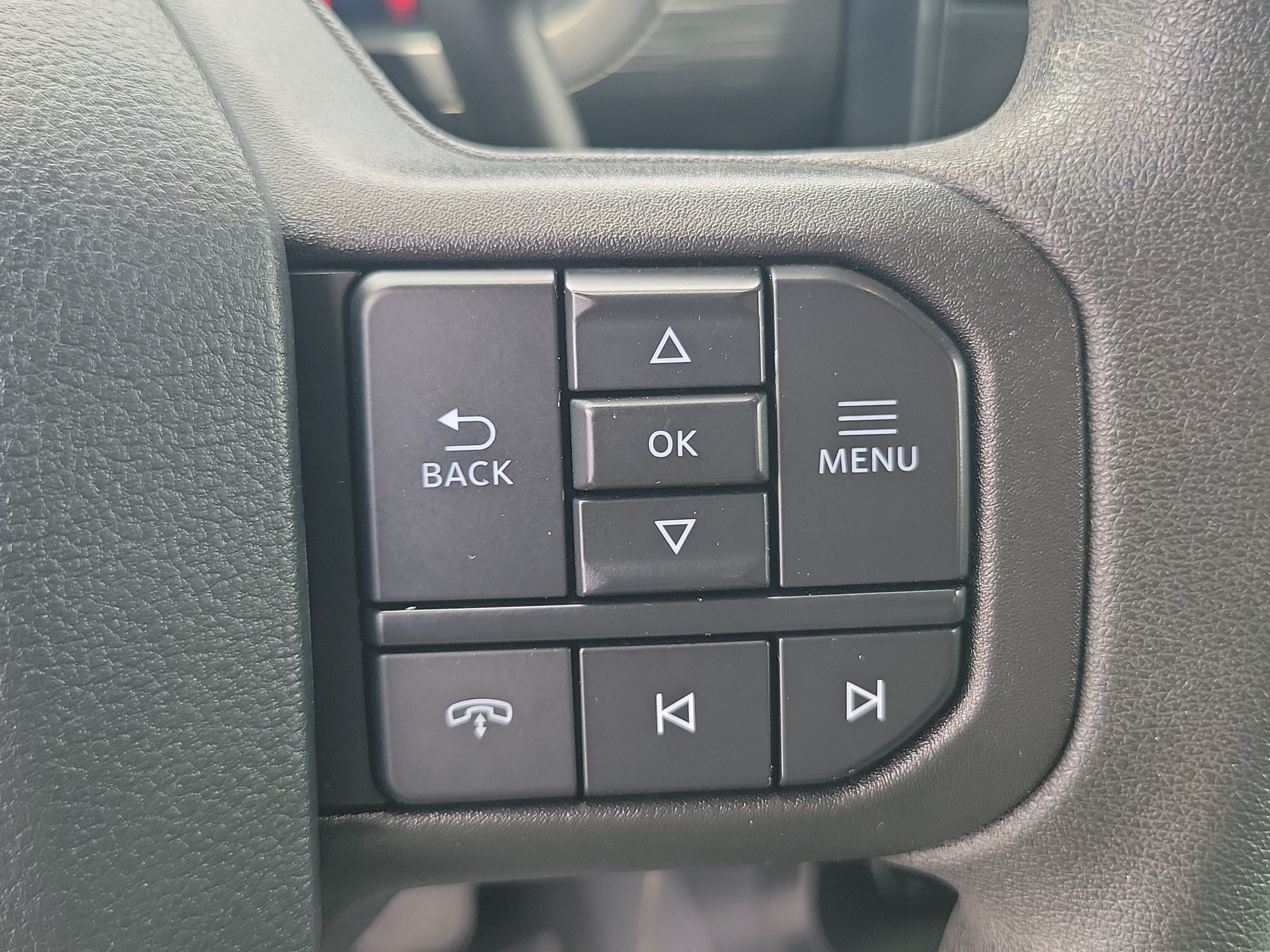 2025 Ford F-150 STX 4WD
