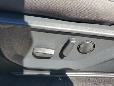 2025 Ford F-150 XLT 4WD