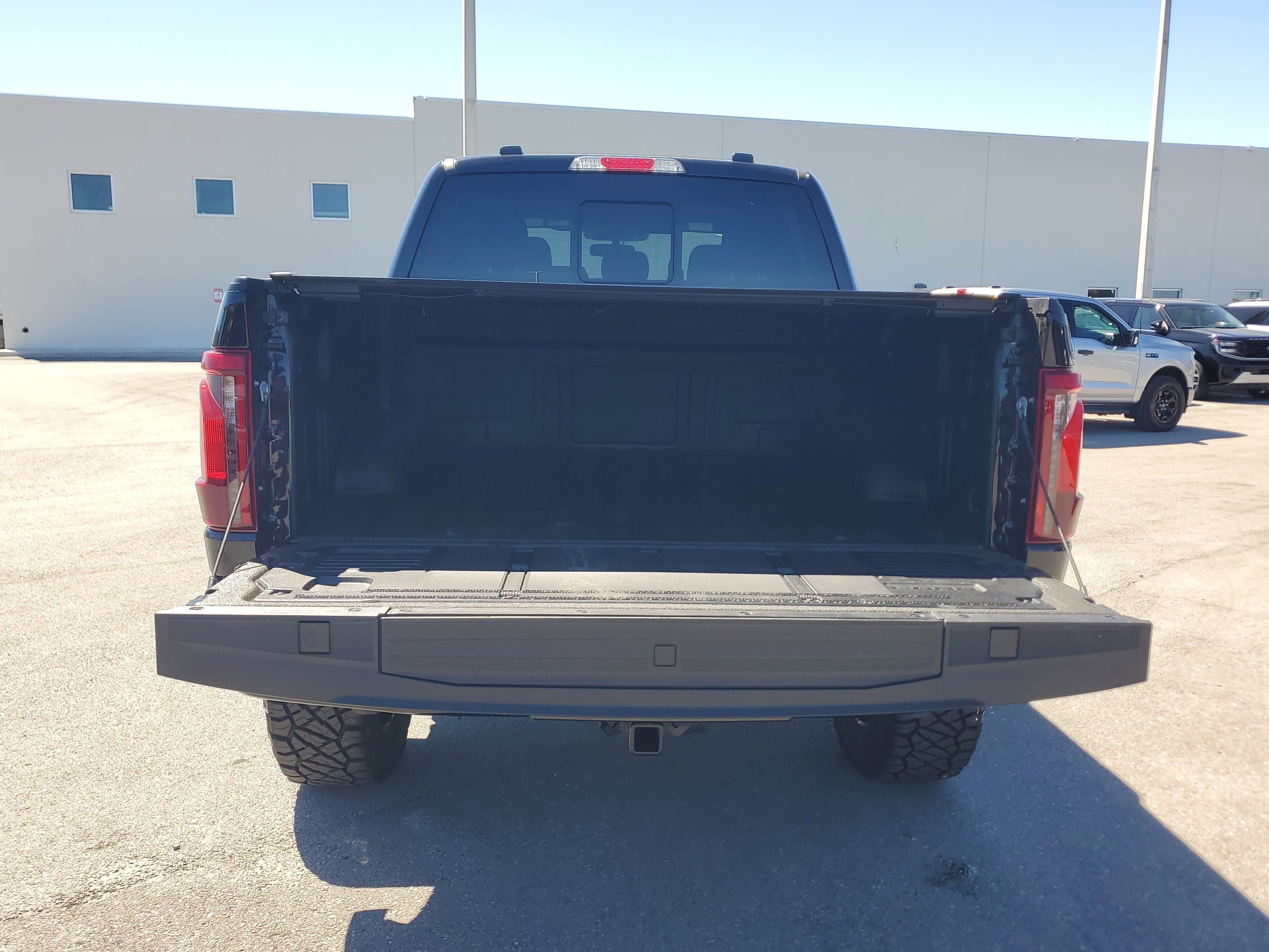 2025 Ford F-150 XLT 4WD