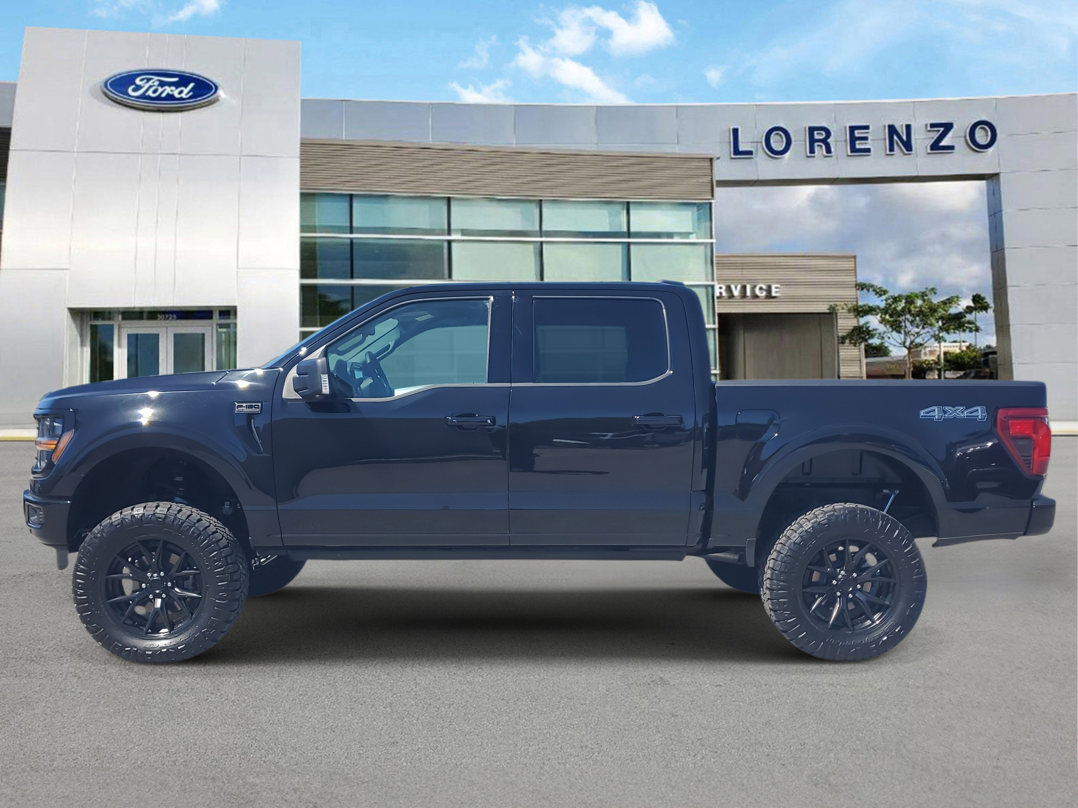 2025 Ford F-150 XLT 4WD