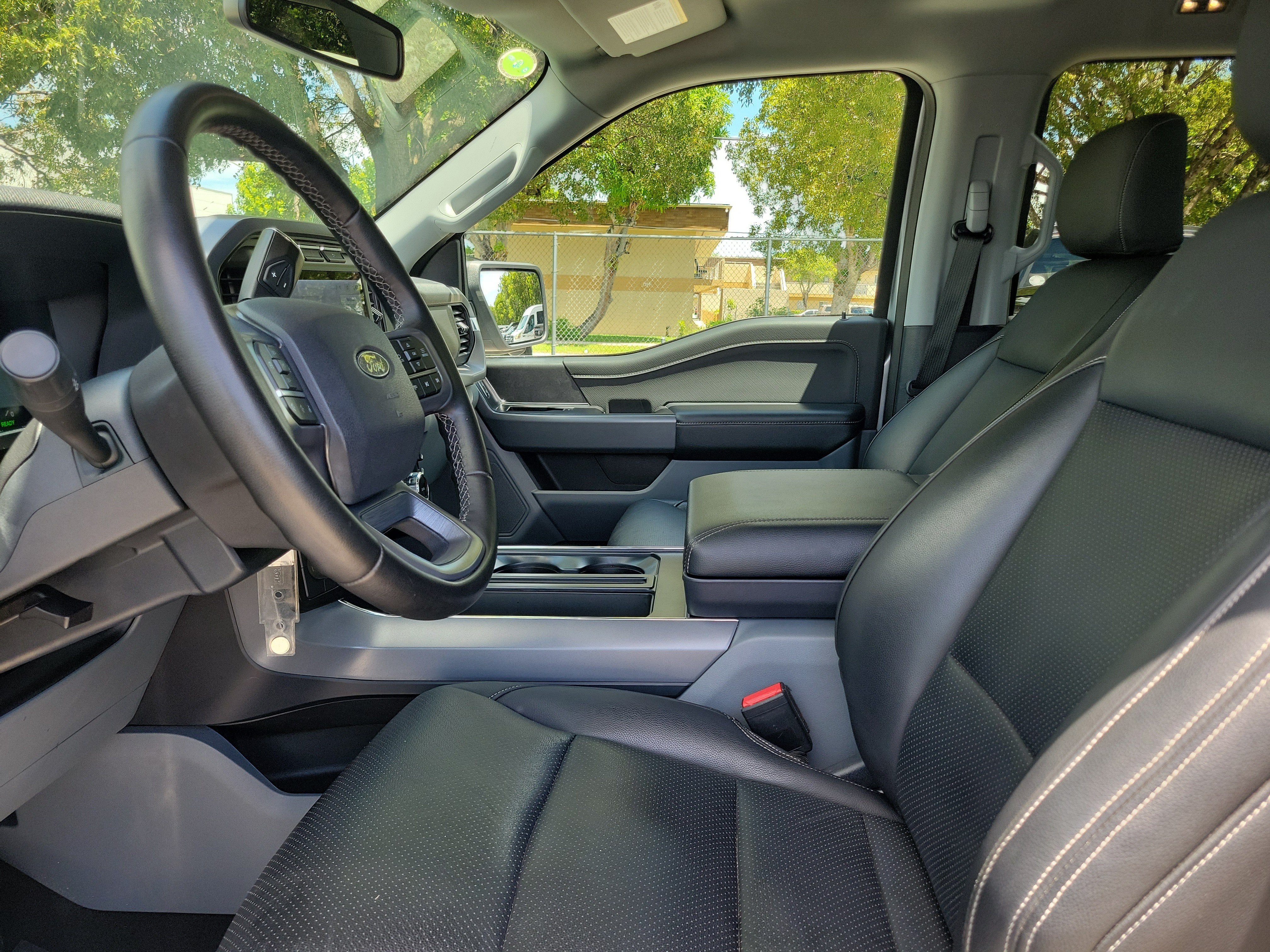 2024 Ford F-150 XLT 4WD