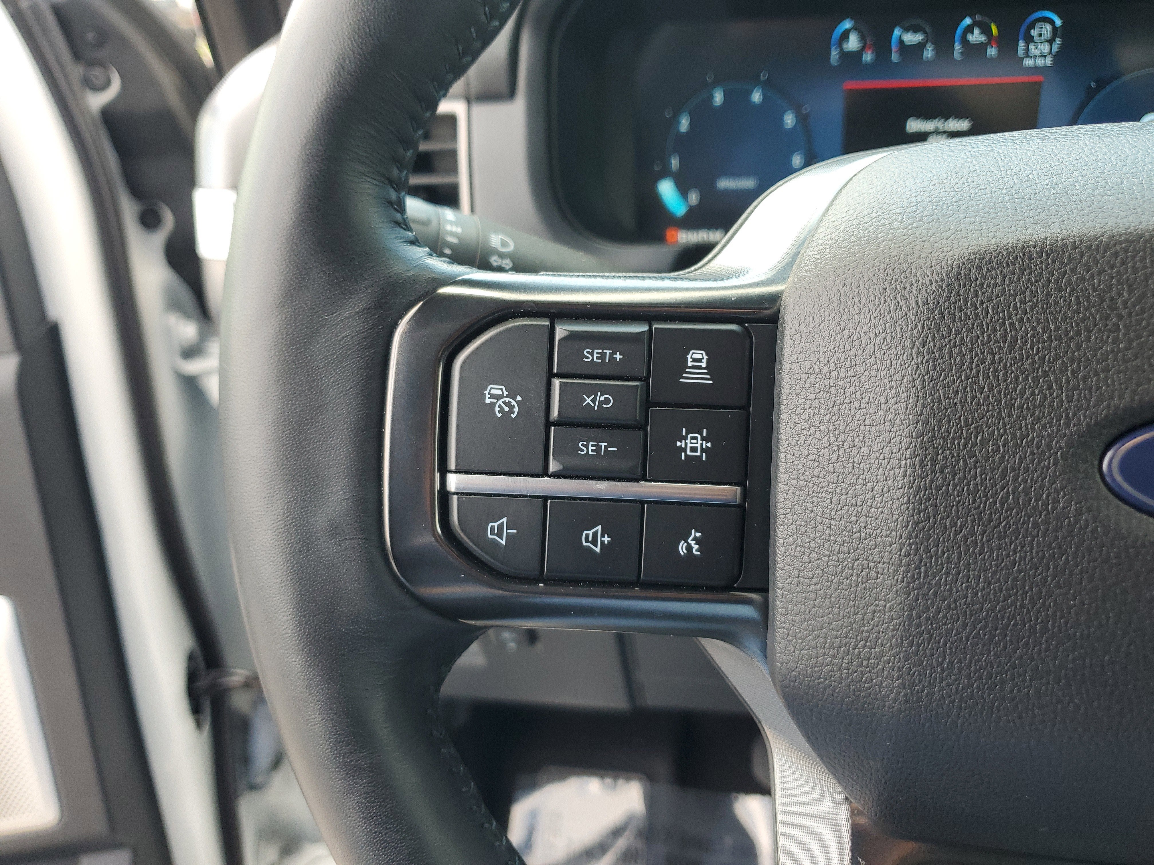 2024 Ford F-150 Platinum 4WD