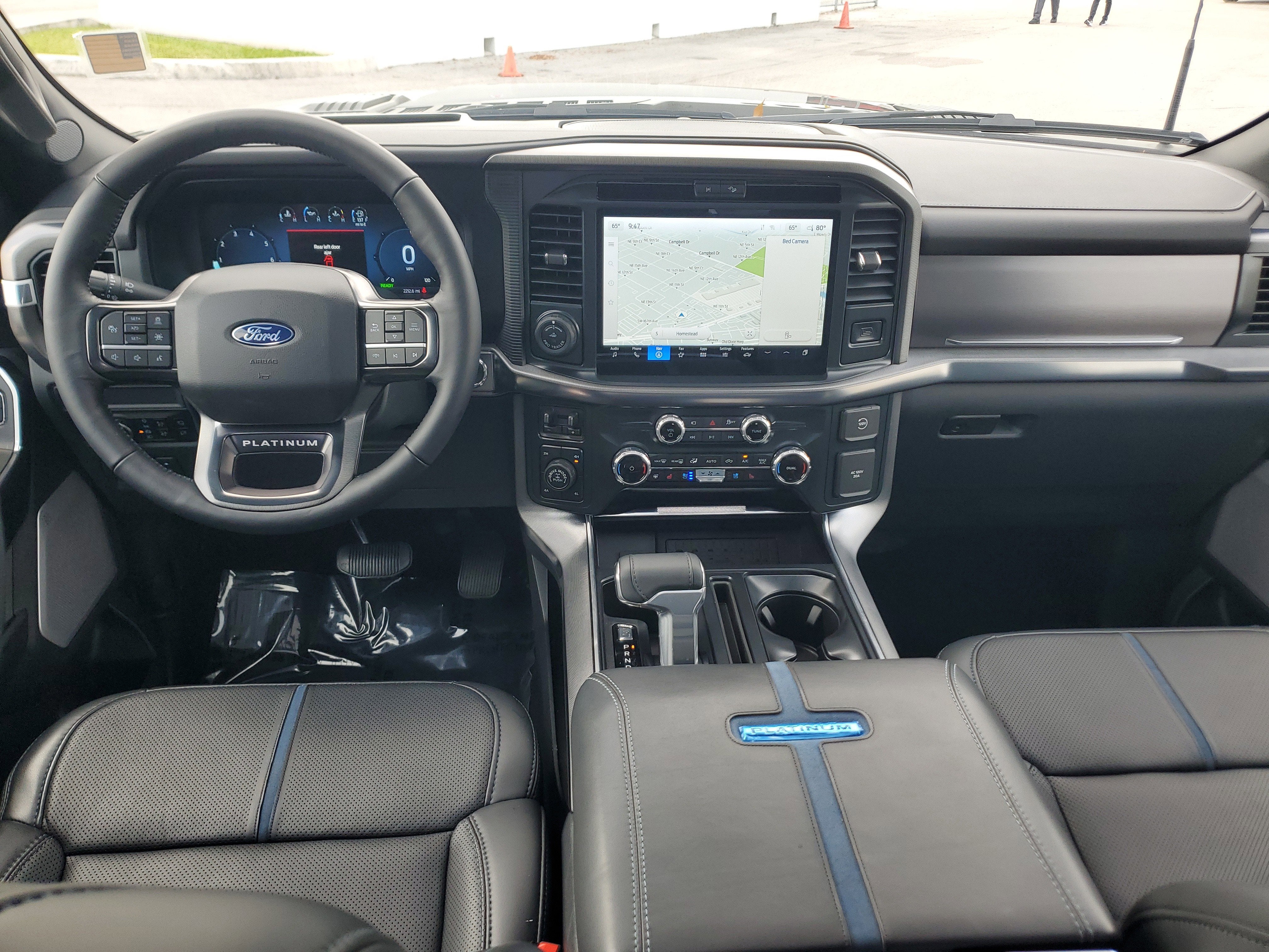 2025 Ford F-150 Platinum