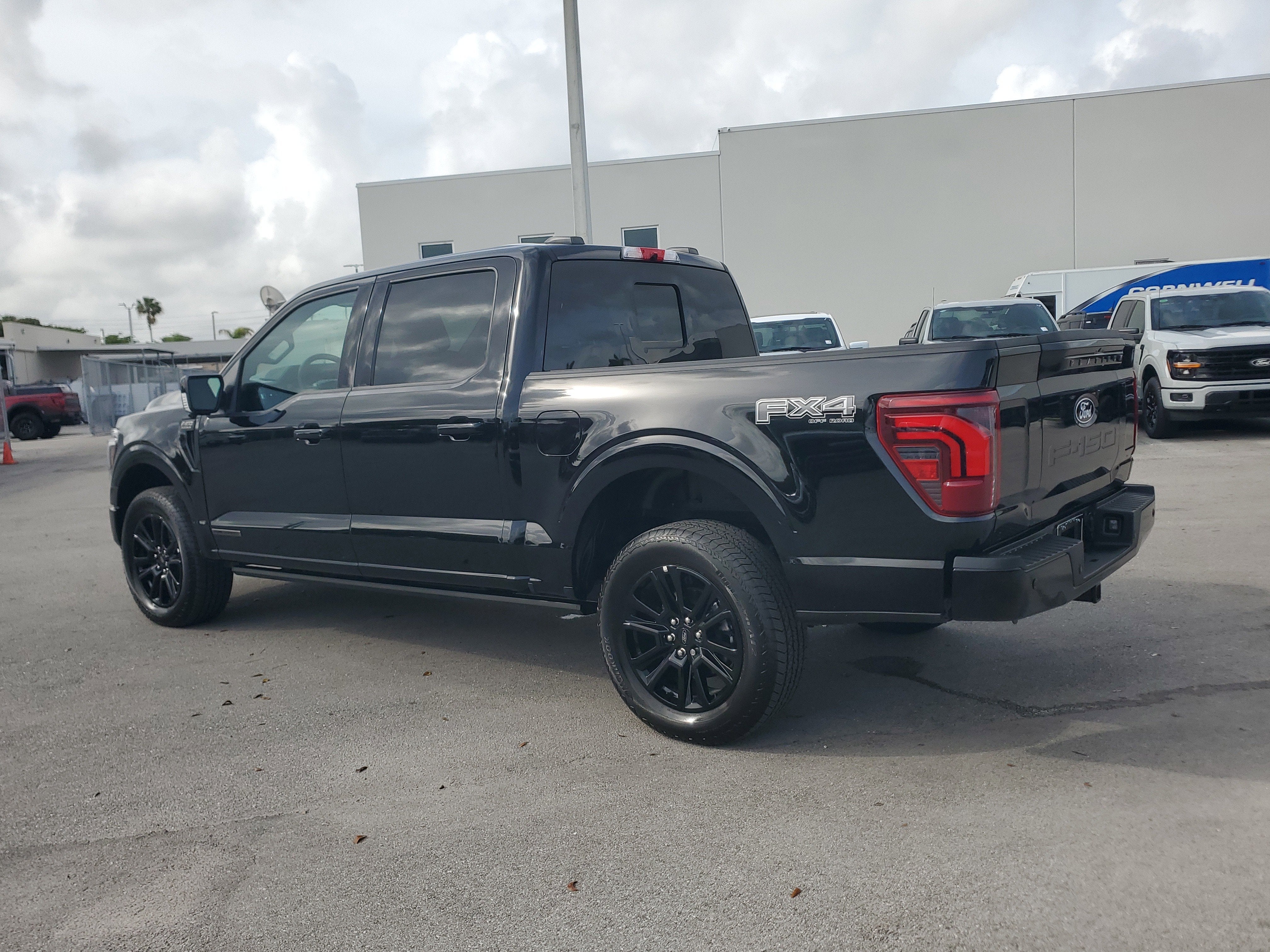 2025 Ford F-150 Platinum