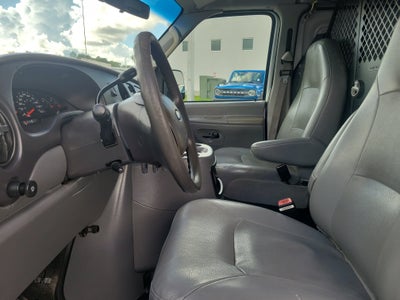 2005 Ford Econoline Cargo Van Base