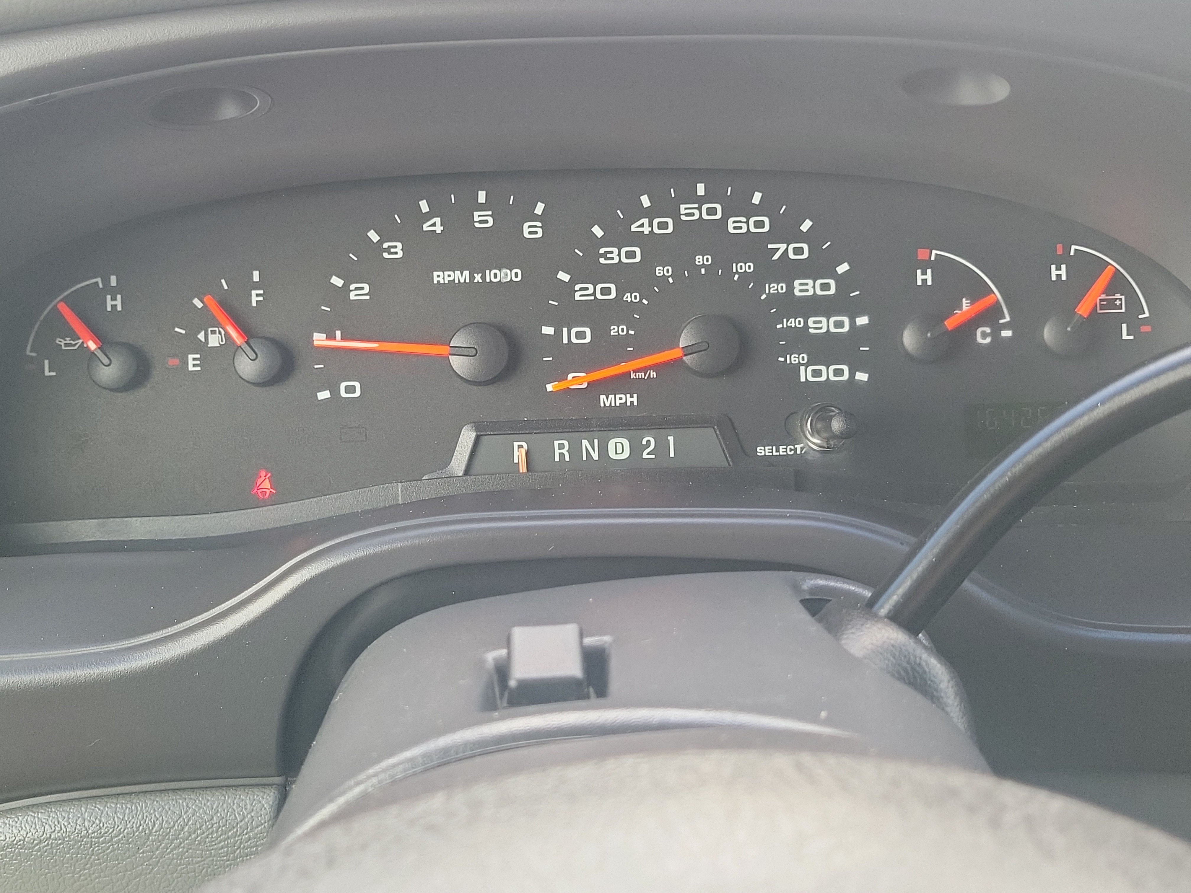 2005 Ford Econoline Cargo Van Base