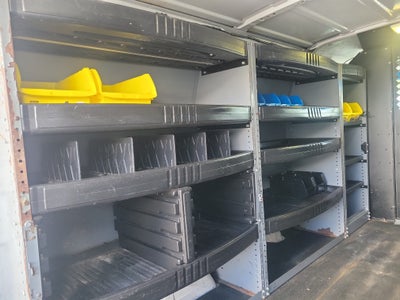 2005 Ford Econoline Cargo Van Base
