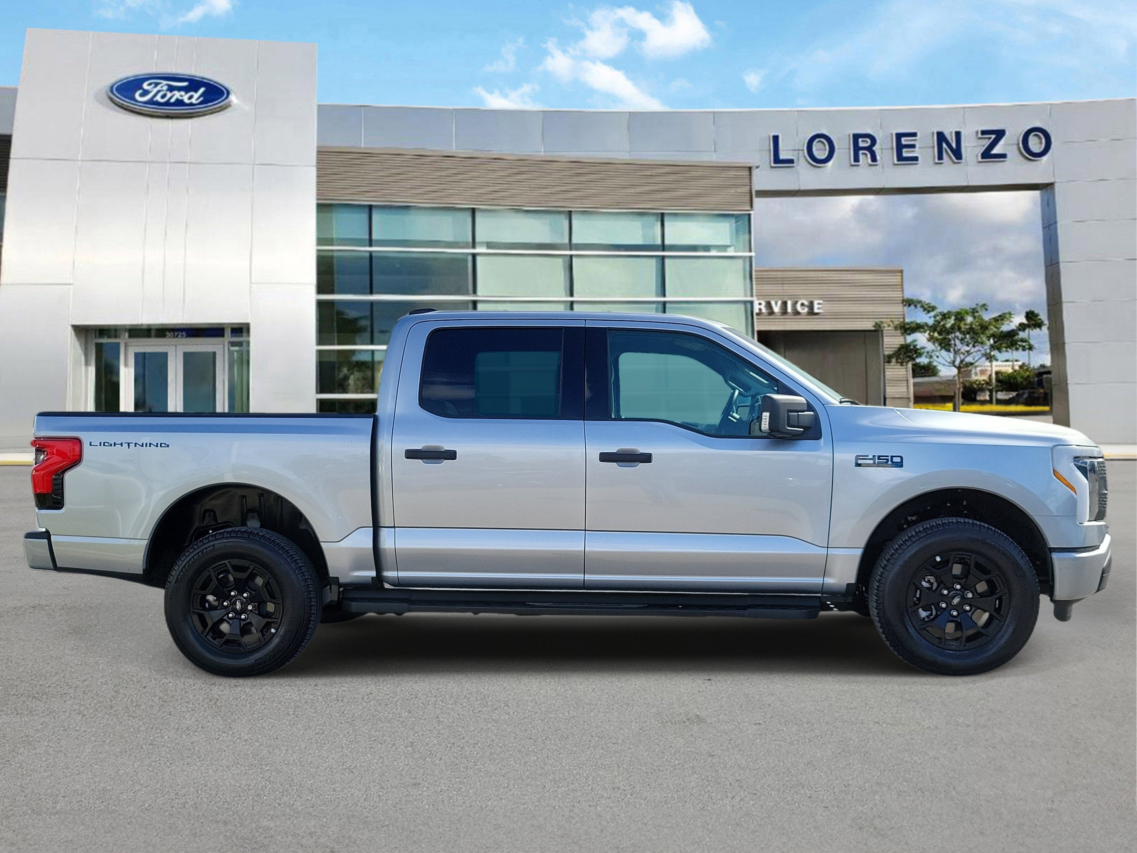 2025 Ford F-150 Lightning XLT
