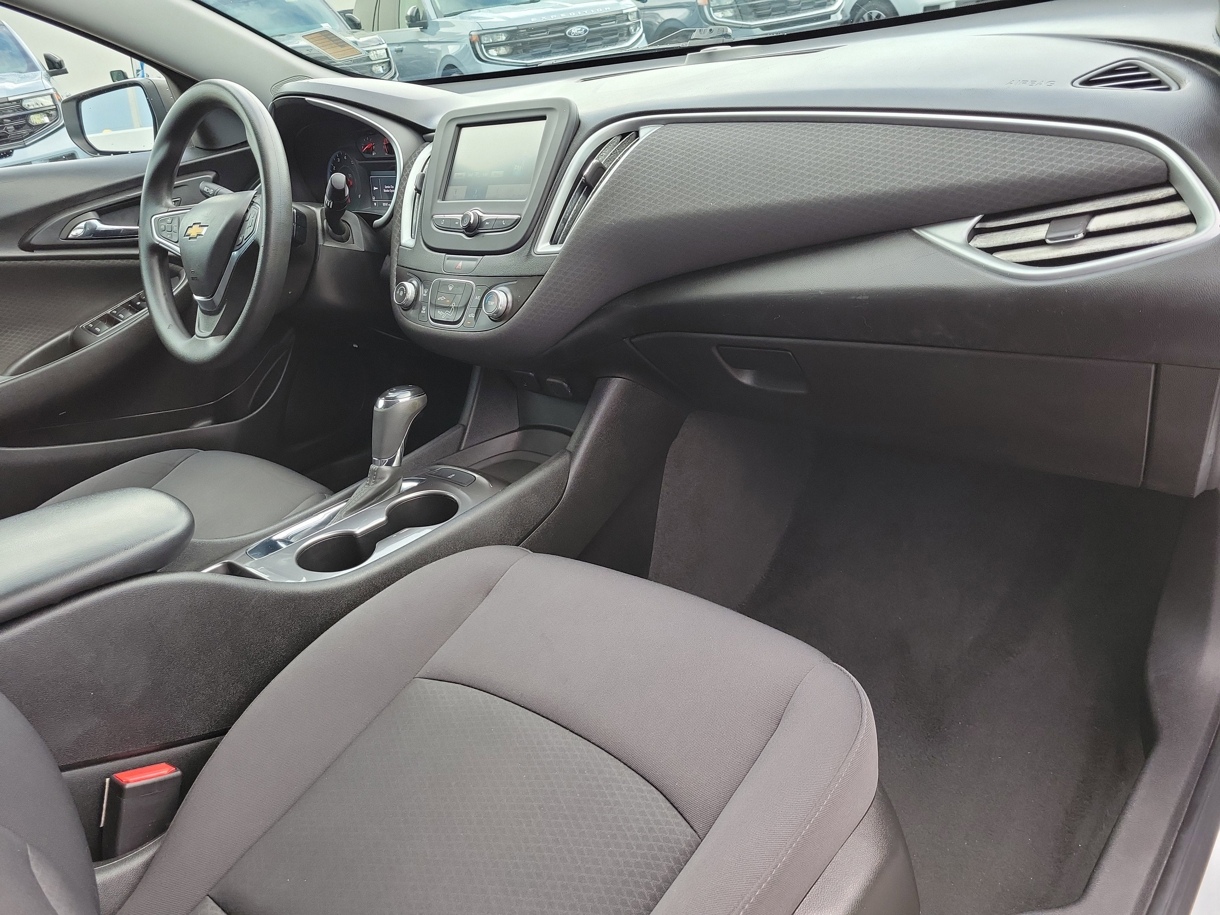 2018 Chevrolet Malibu LS