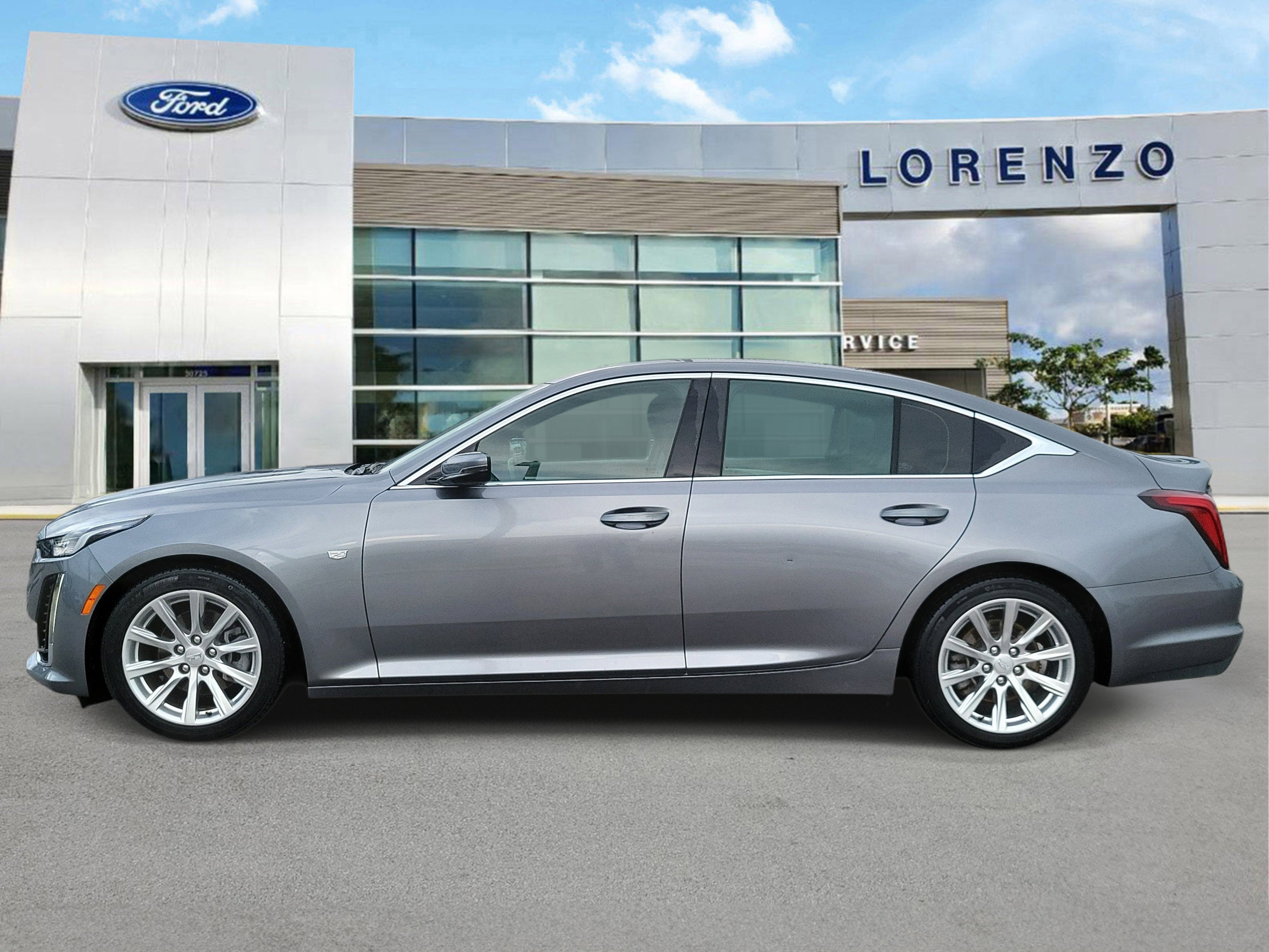 2022 Cadillac CT5 Luxury