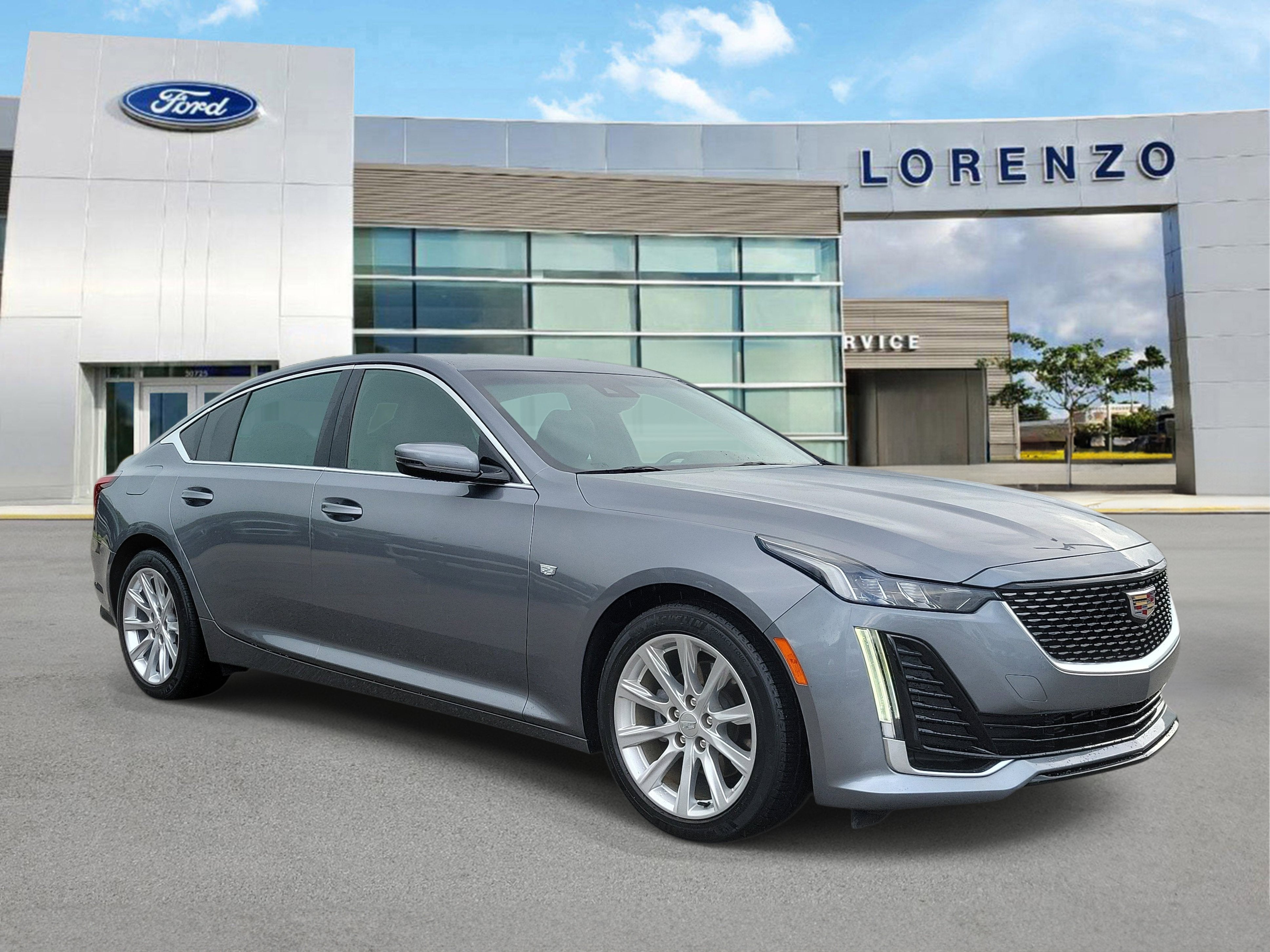 2022 Cadillac CT5 Luxury