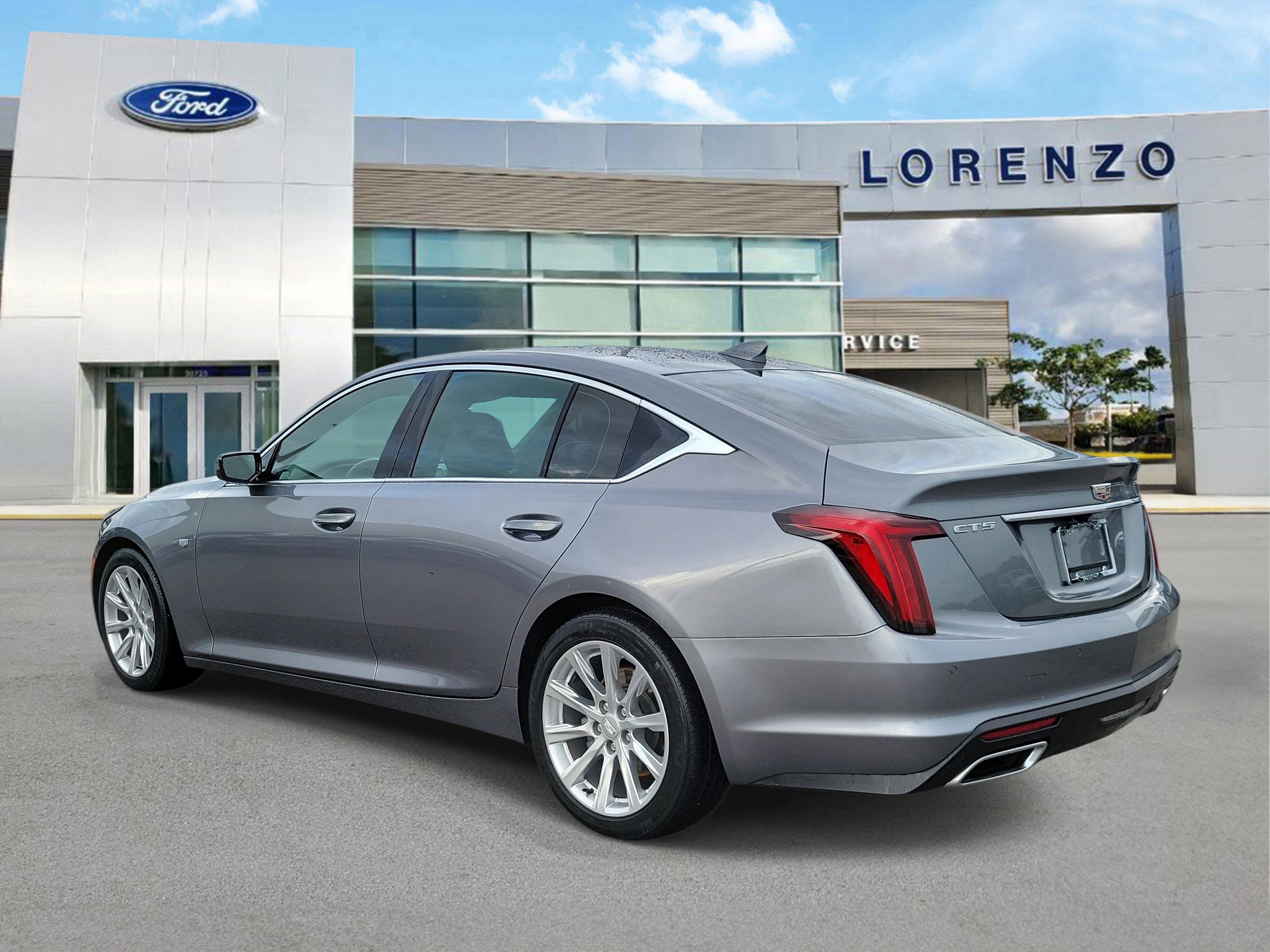 2022 Cadillac CT5 Luxury