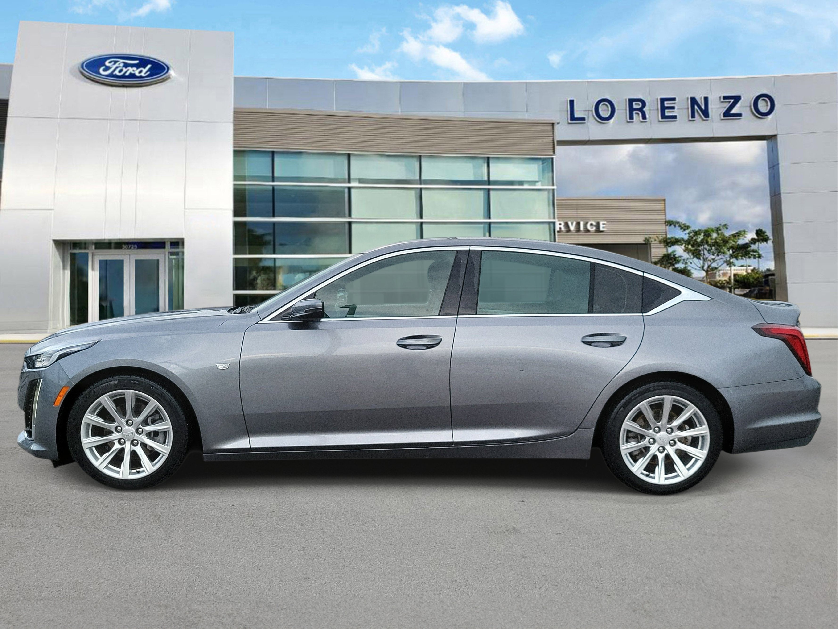 2022 Cadillac CT5 Luxury