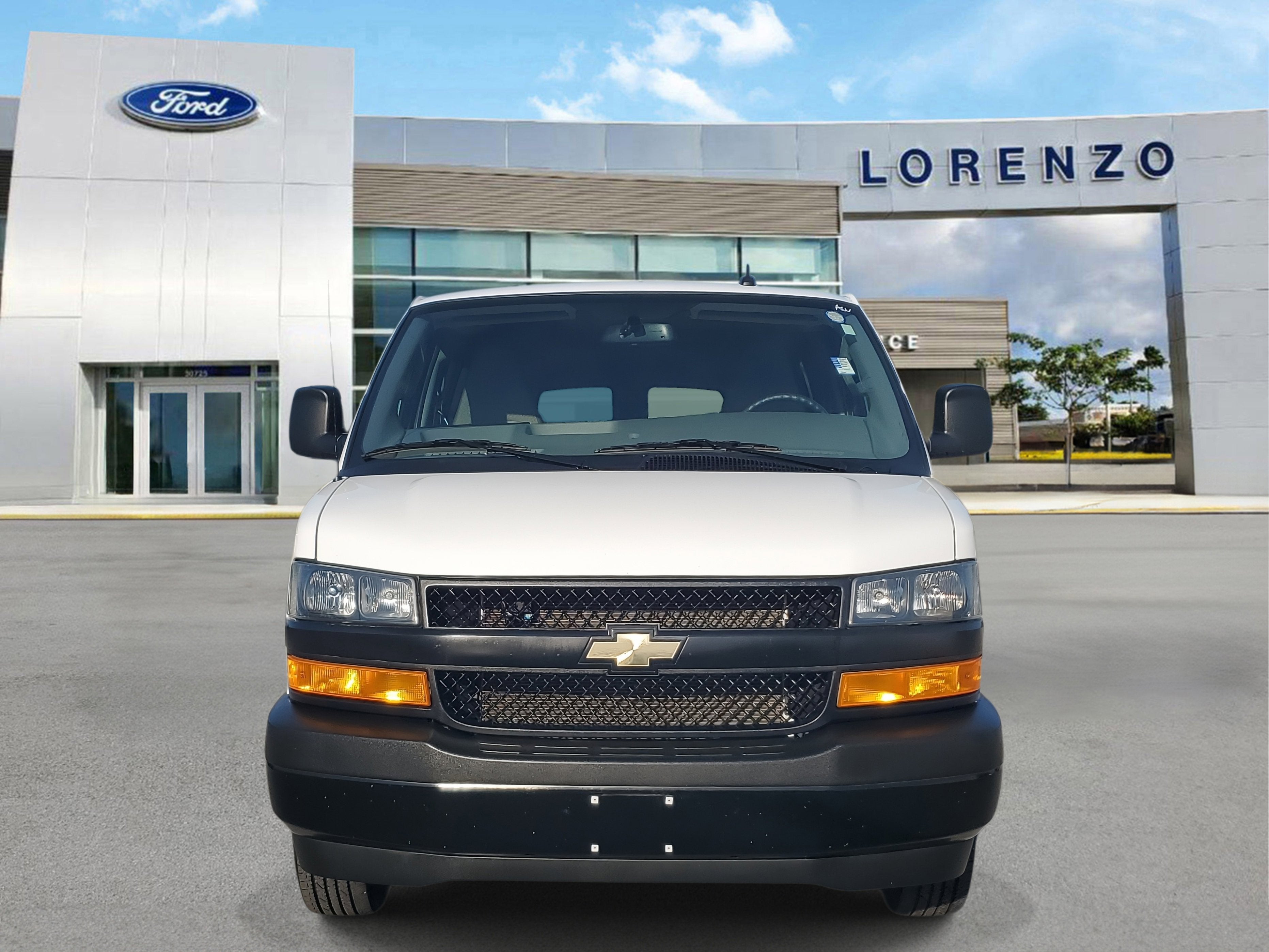 2023 Chevrolet Express Passenger LS