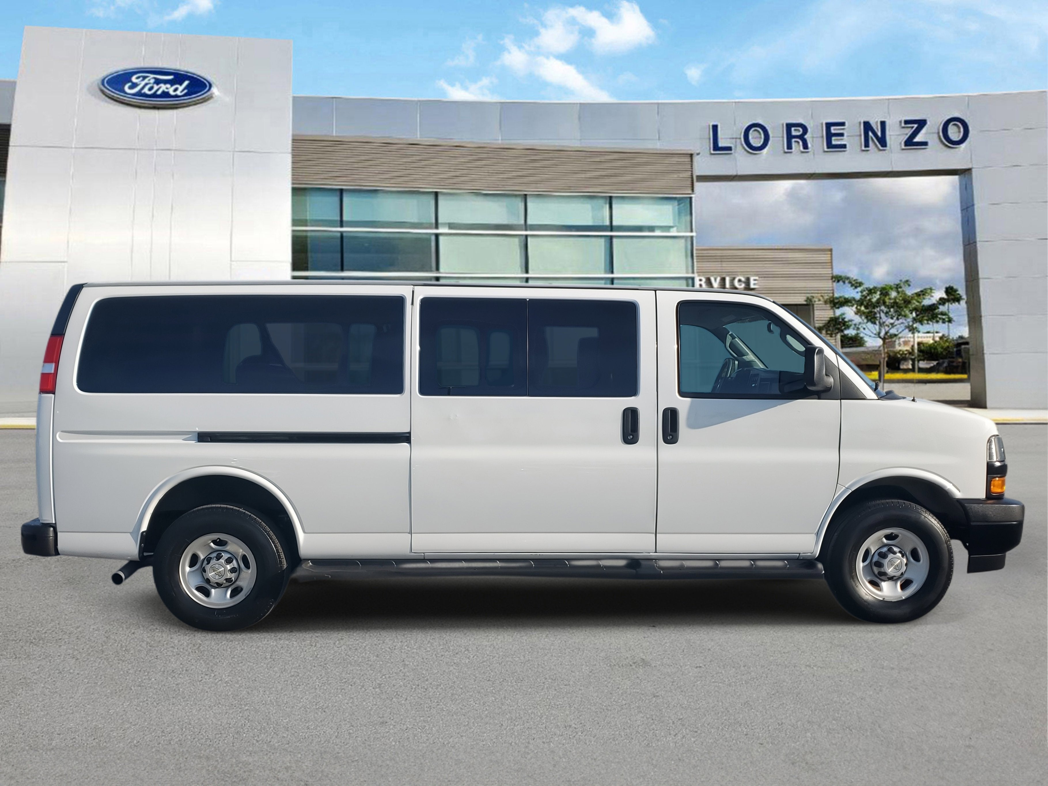 2023 Chevrolet Express Passenger LS