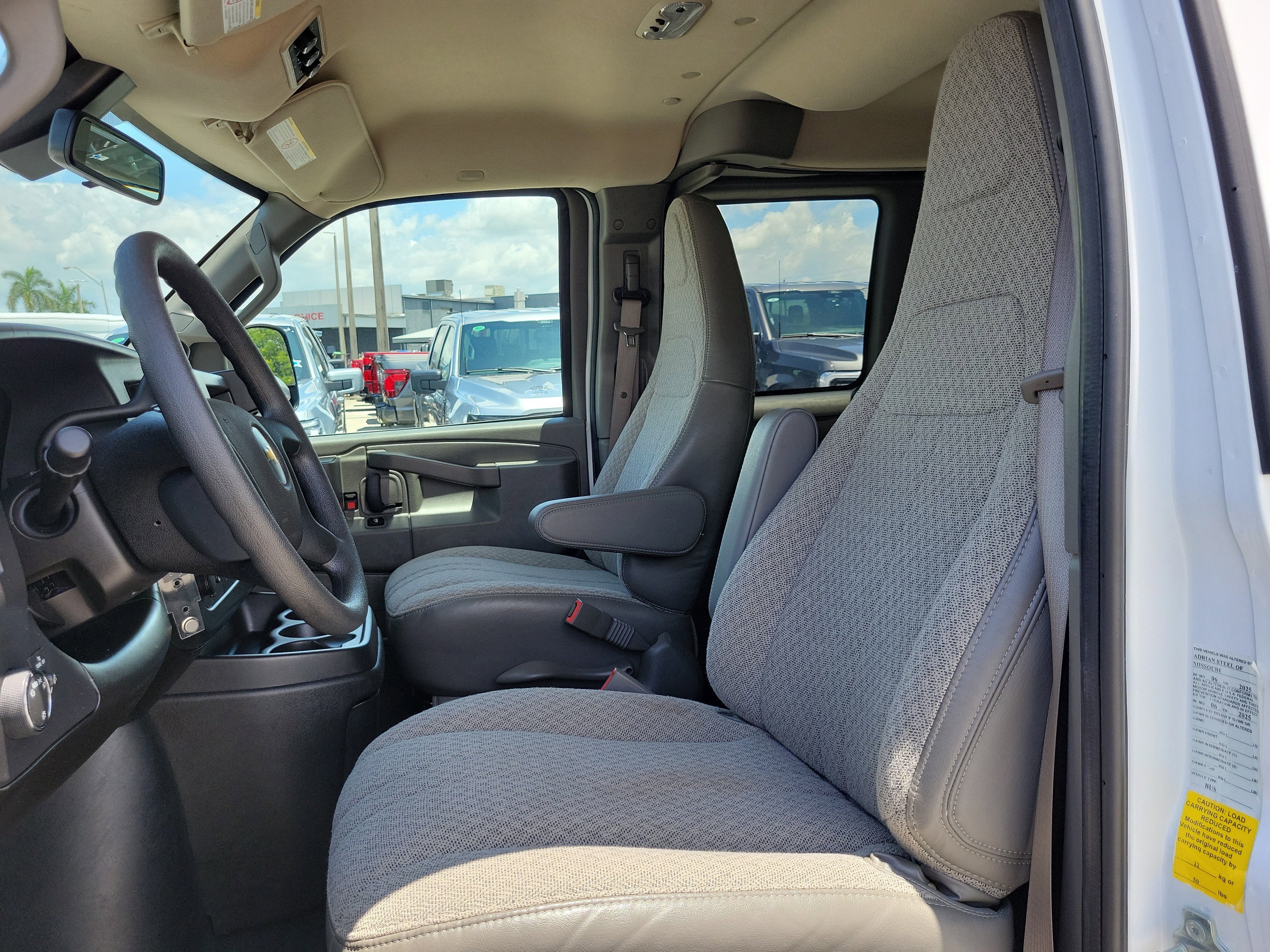 2025 Chevrolet Express Passenger LT
