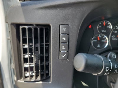 2025 Chevrolet Express Passenger LT