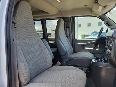 2023 Chevrolet Express Passenger LT