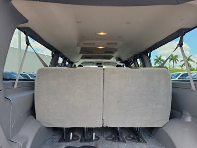 2023 Chevrolet Express Passenger LT
