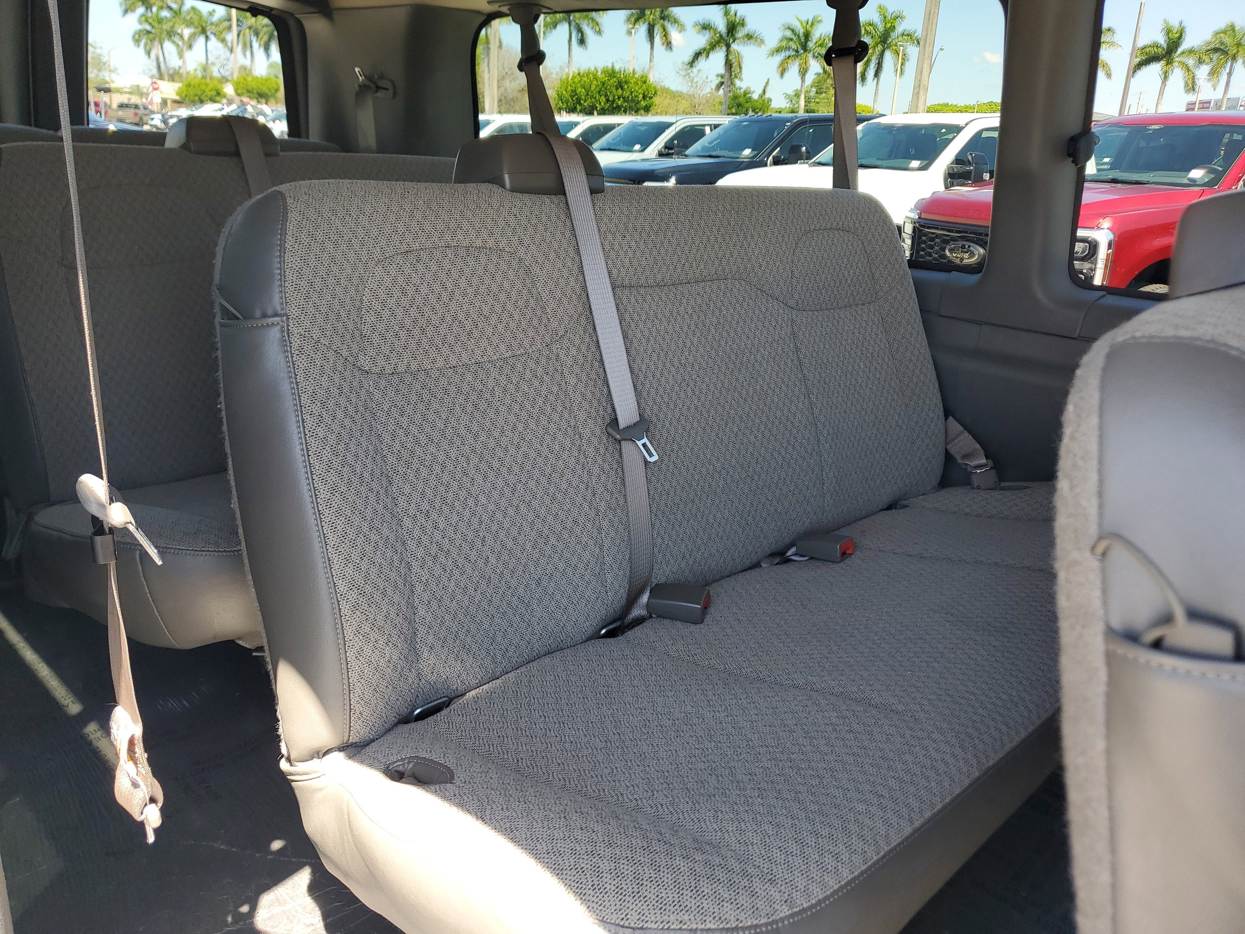 2025 Chevrolet Express Passenger LT