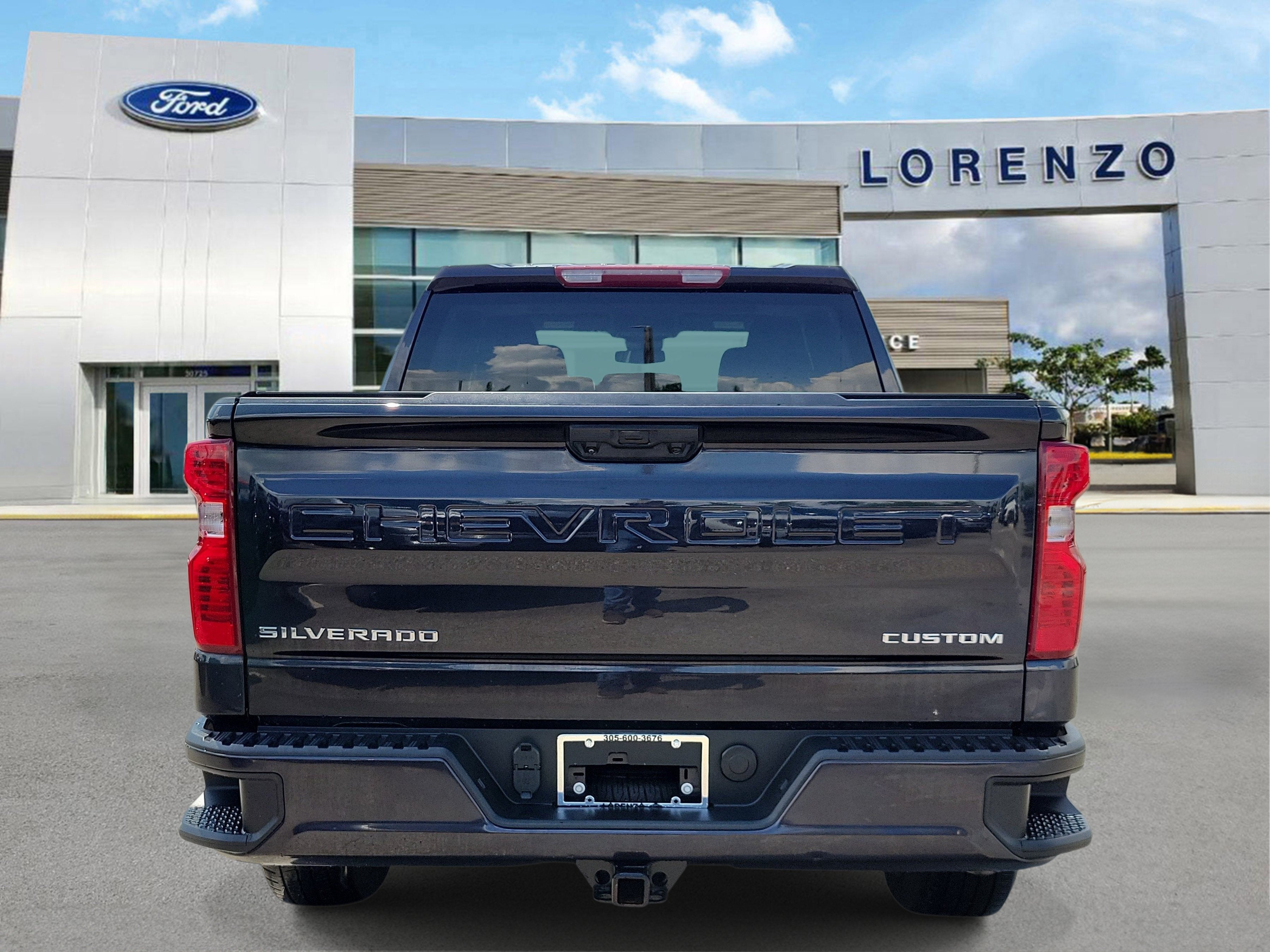 2023 Chevrolet Silverado 1500 Custom