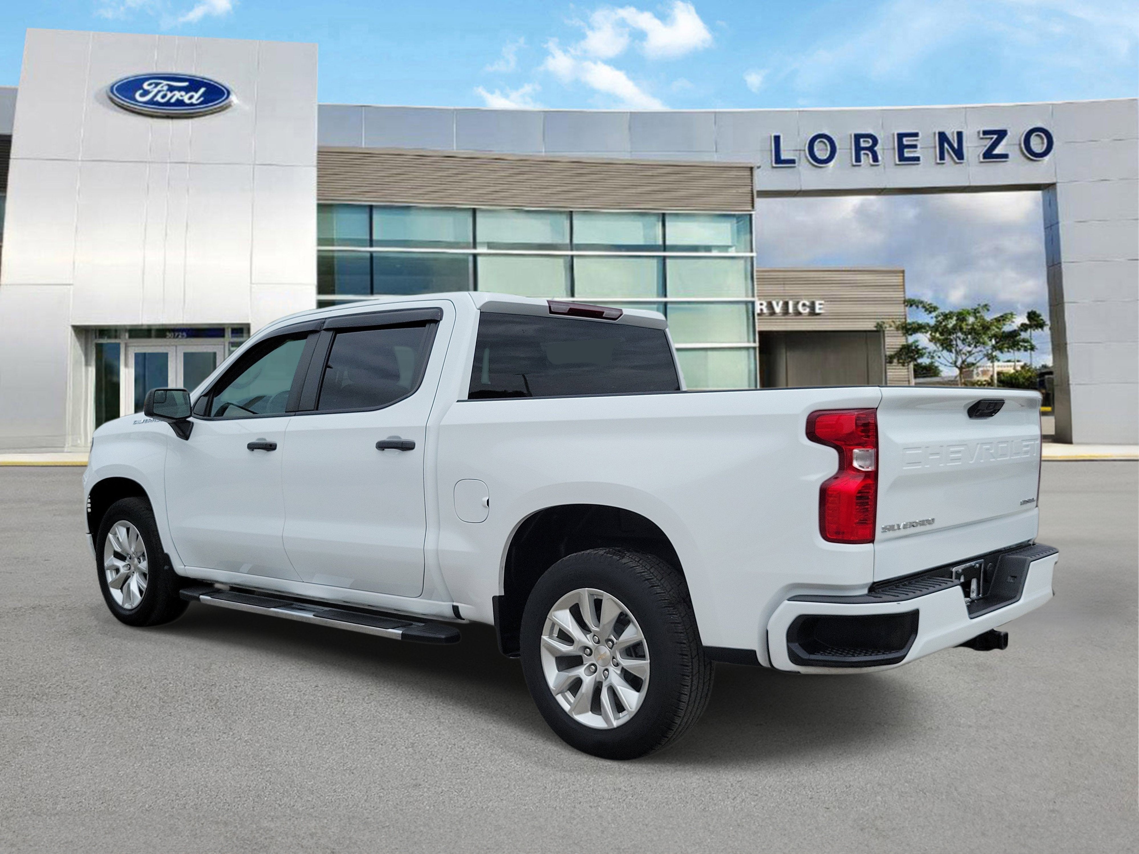 2024 Chevrolet Silverado 1500 Custom