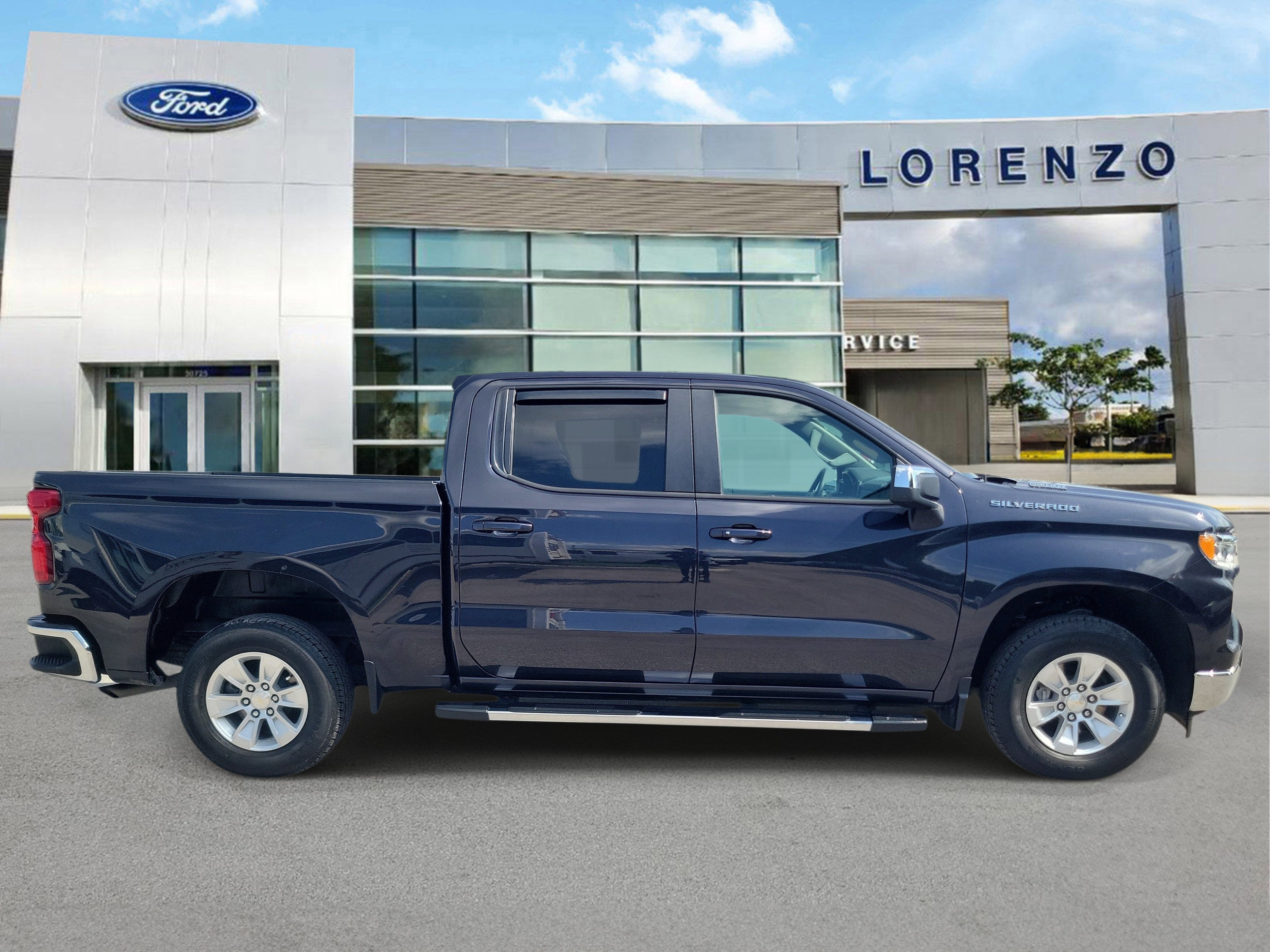 2023 Chevrolet Silverado 1500 LT Diesel