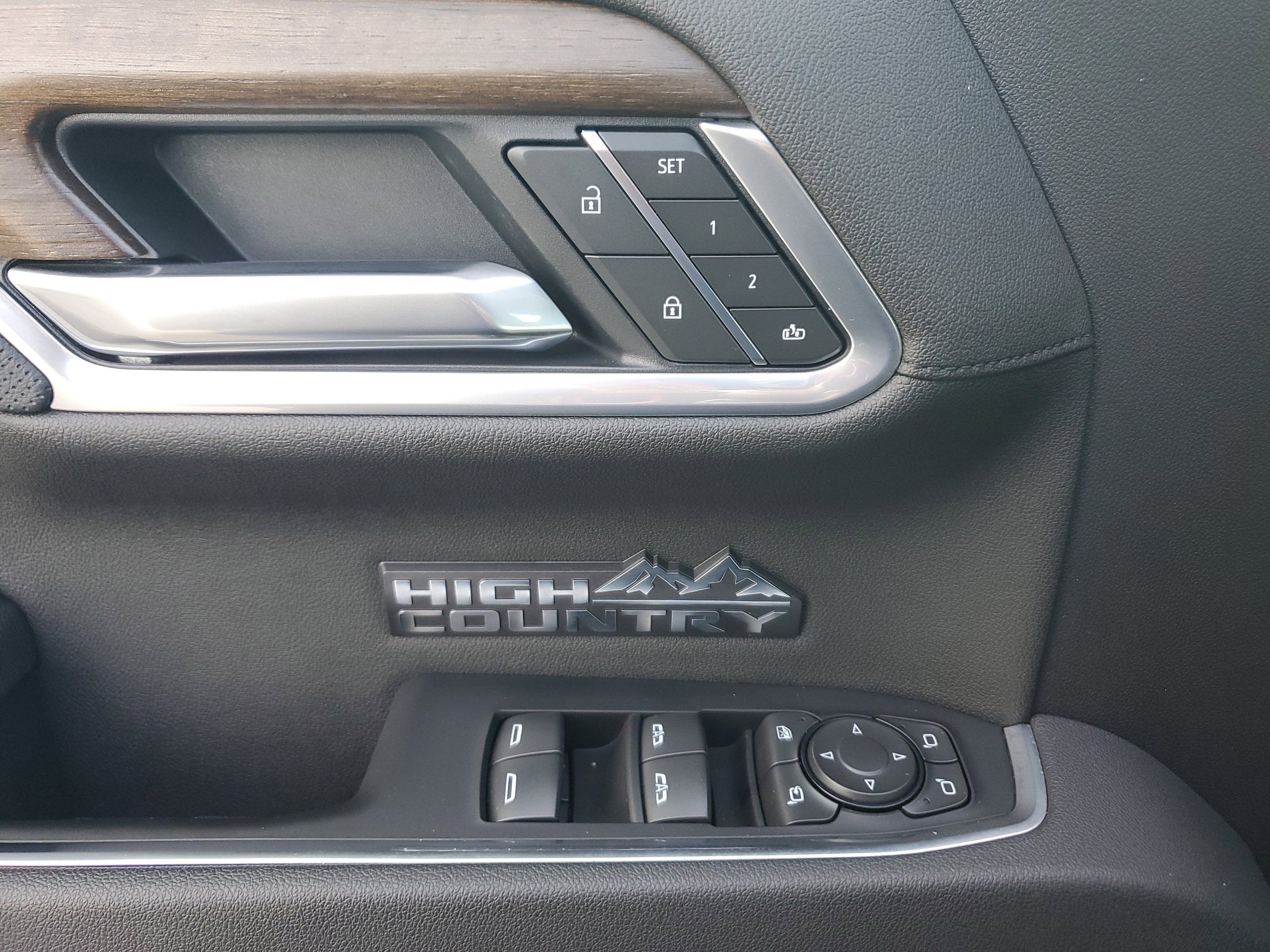 2025 Chevrolet Silverado 1500 High Country