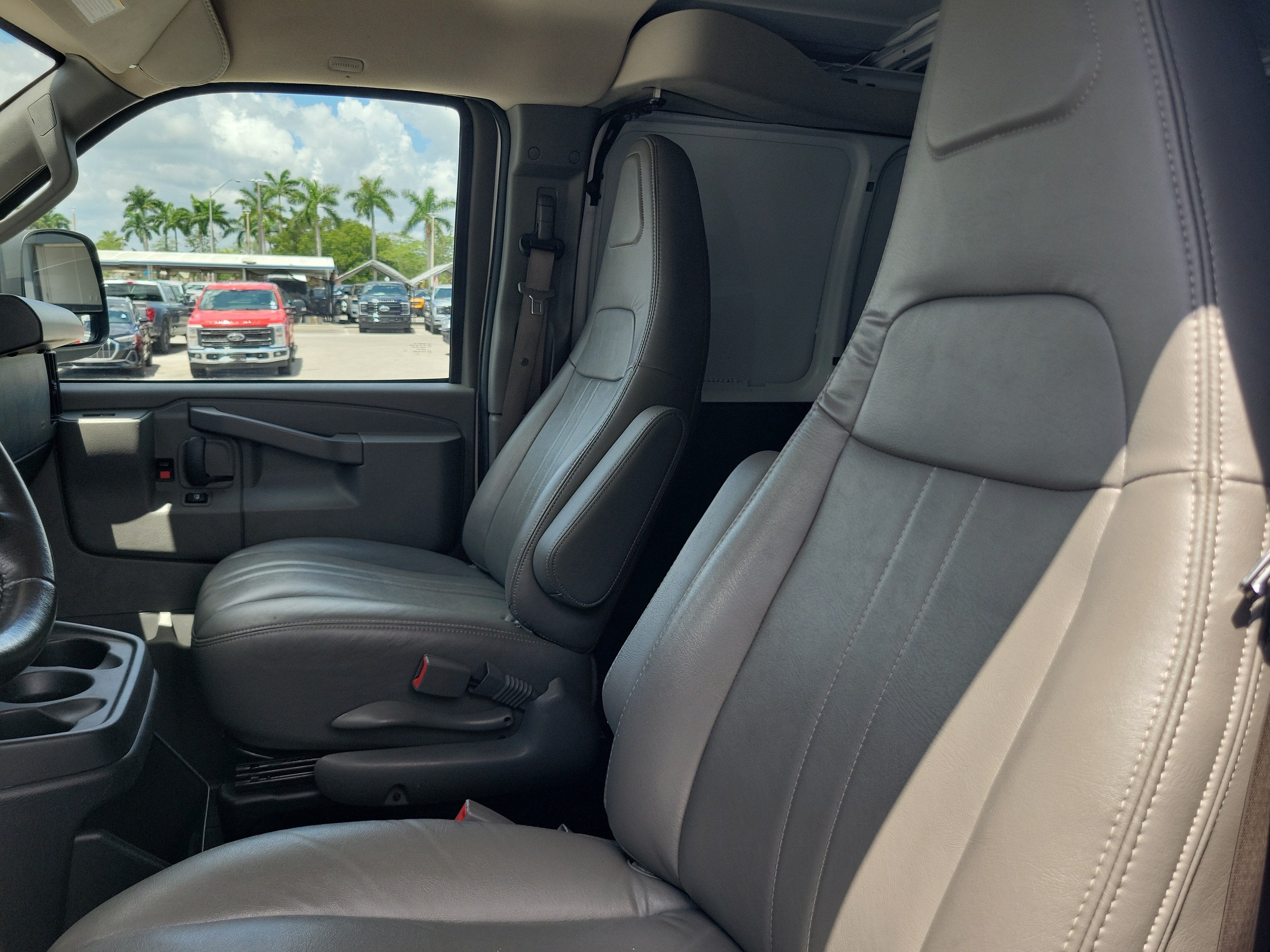 2023 Chevrolet Express Cargo Van Work Van