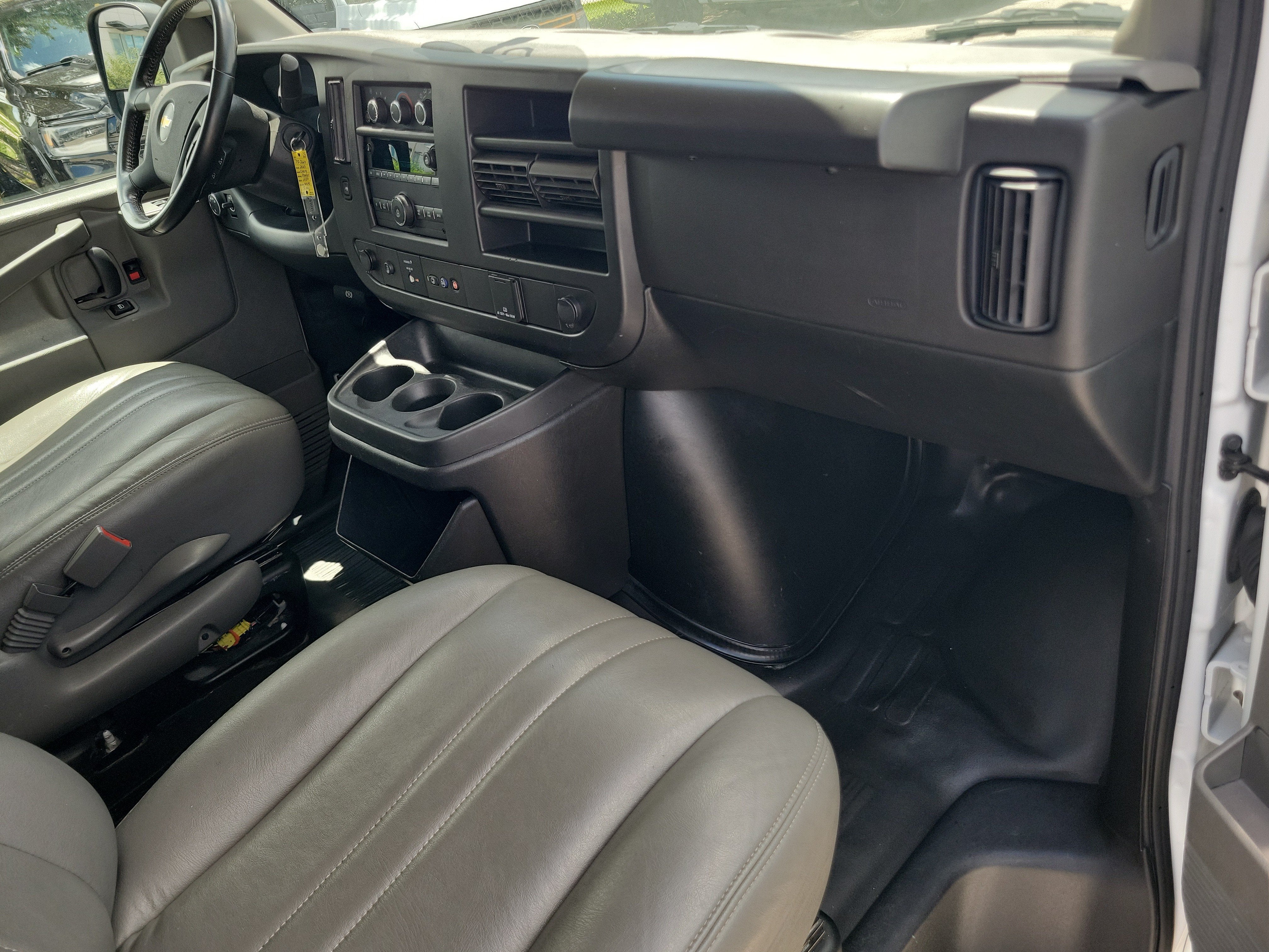 2023 Chevrolet Express Cargo Van Work Van
