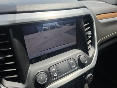 2022 GMC Acadia SLE